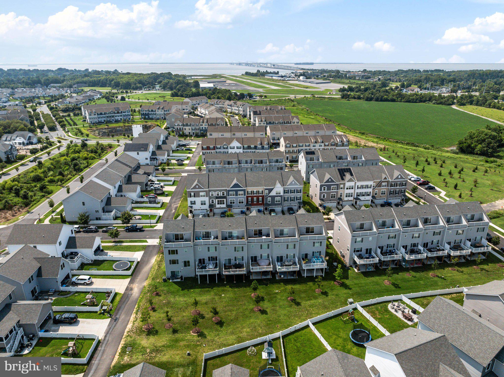 ELLENDALE - Residential