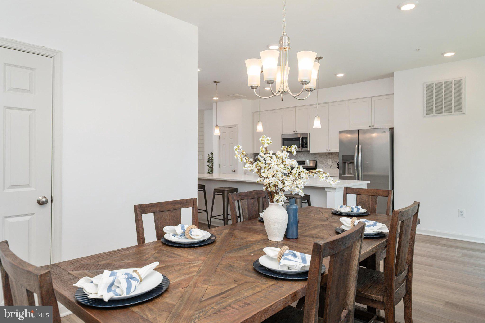 ELLENDALE - Residential