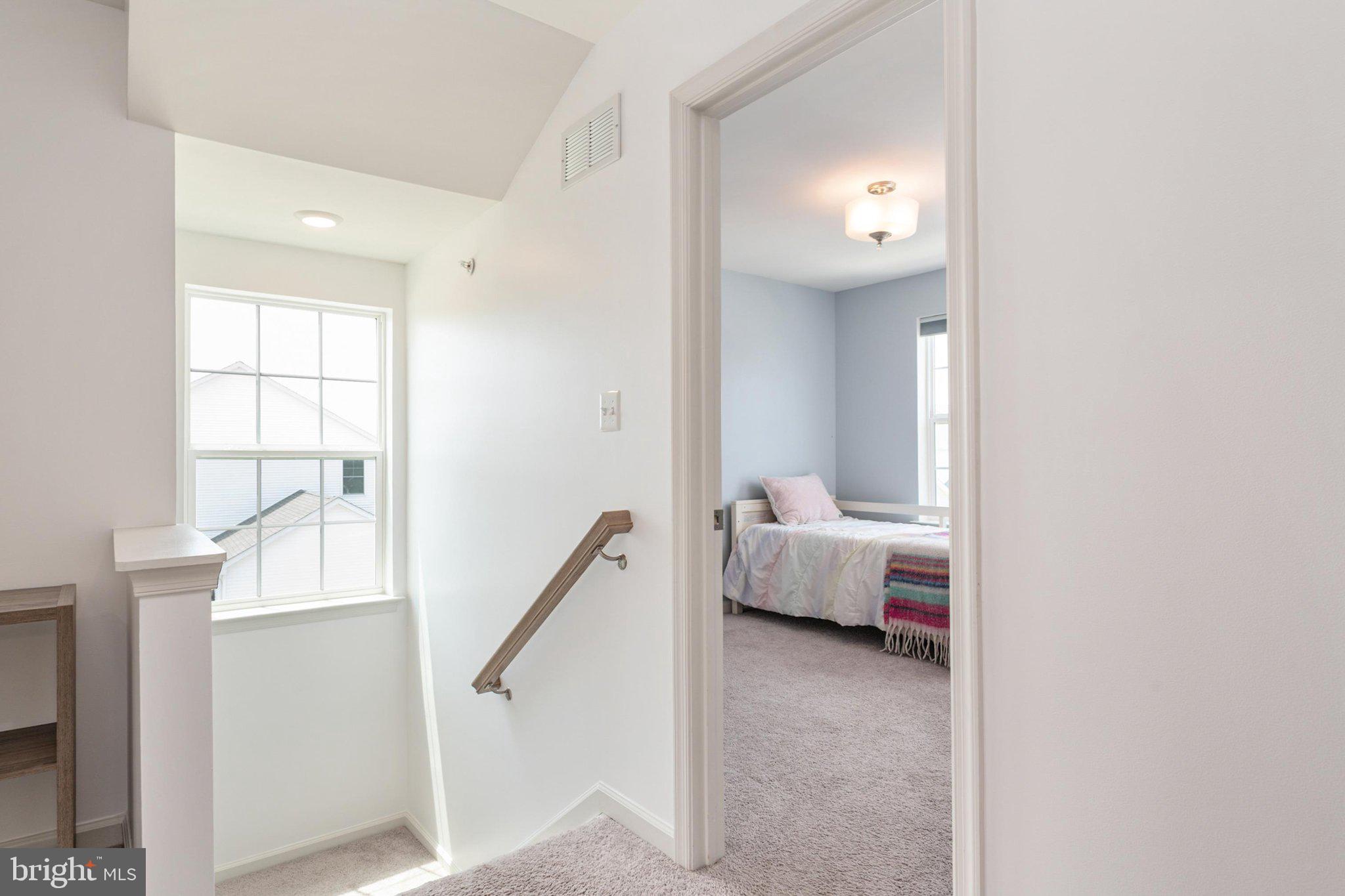 ELLENDALE - Residential