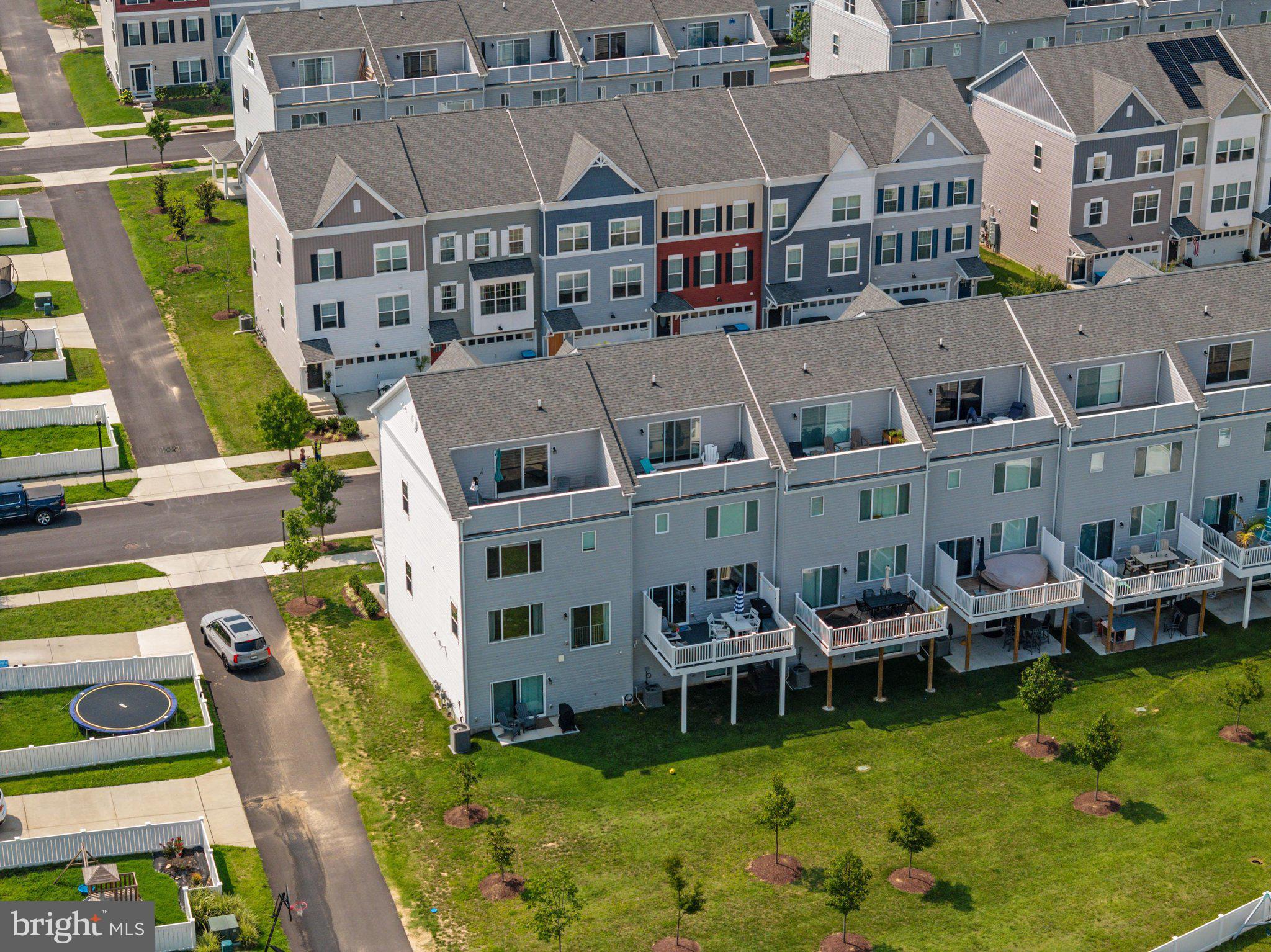 ELLENDALE - Residential