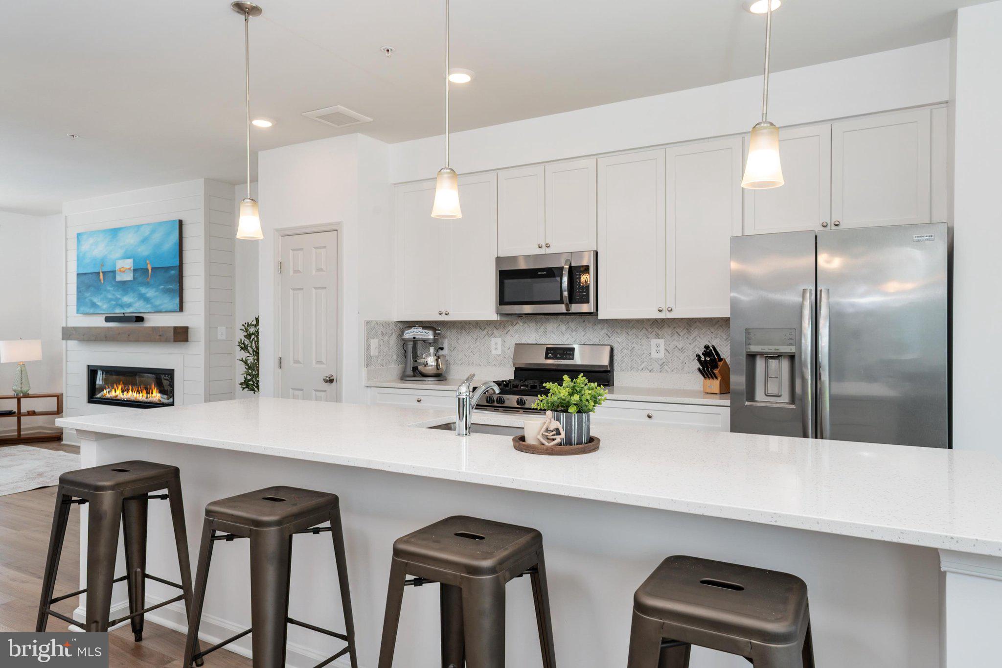 ELLENDALE - Residential