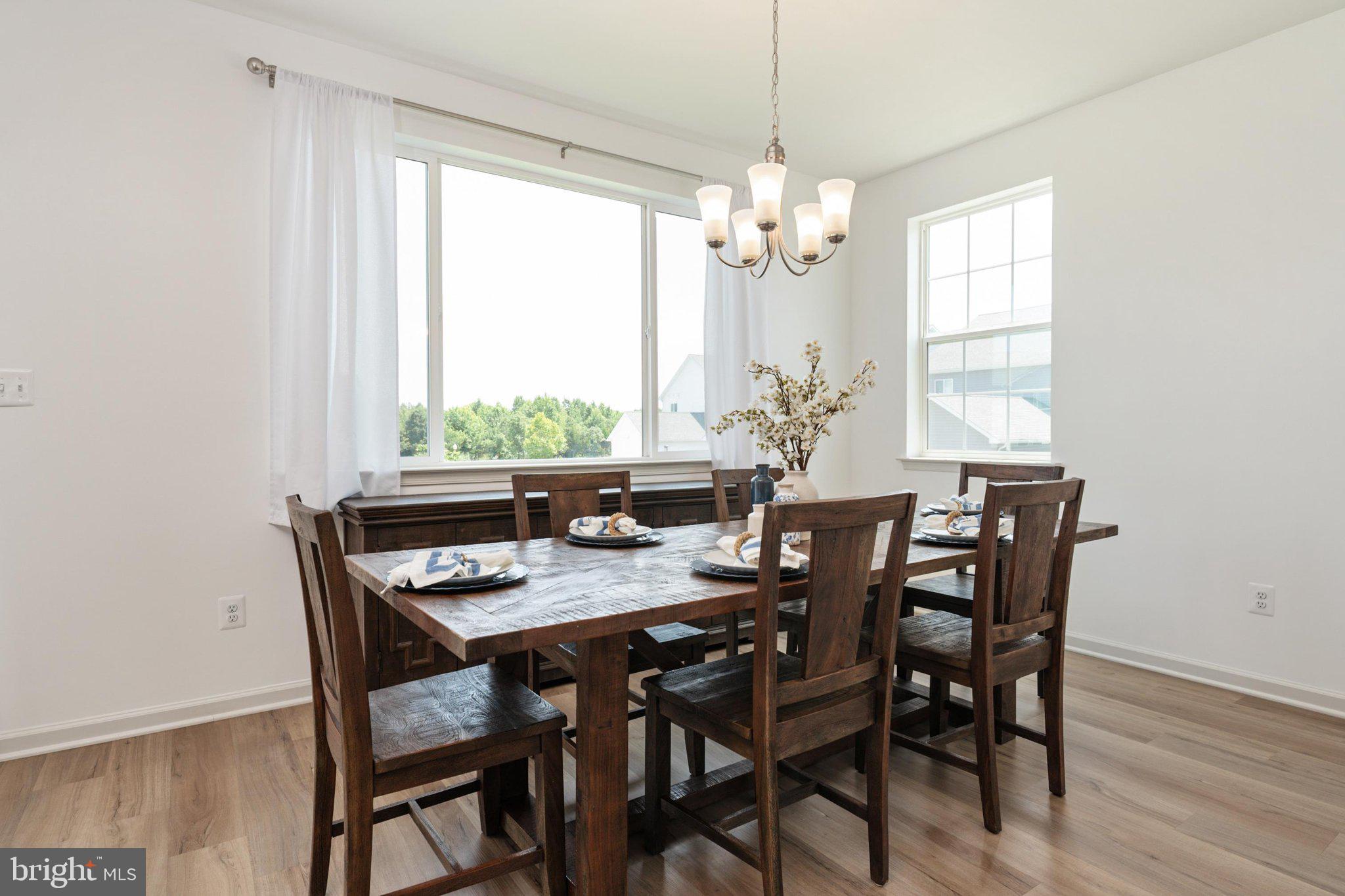 ELLENDALE - Residential