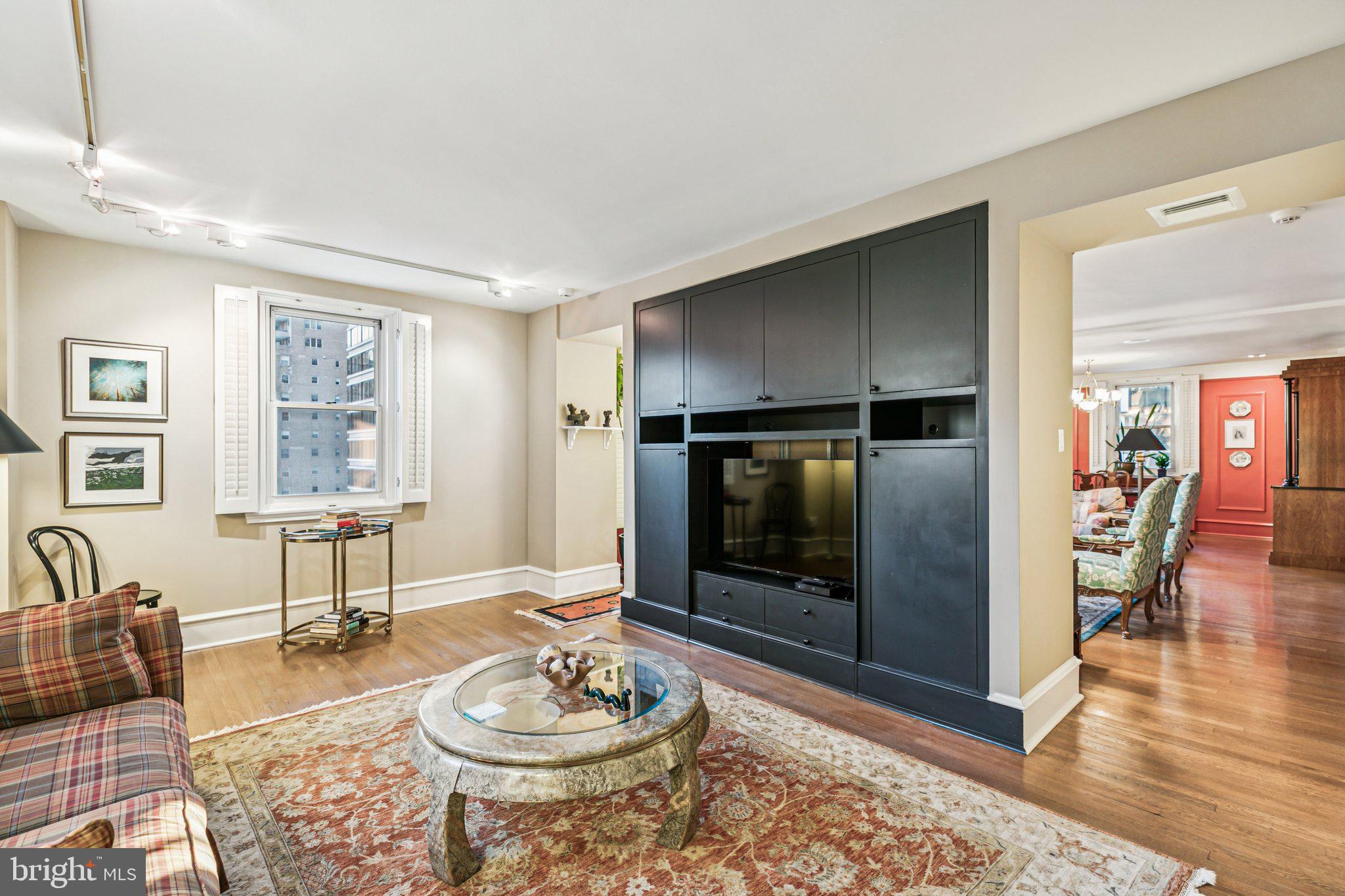RITTENHOUSE SQUARE - Residential