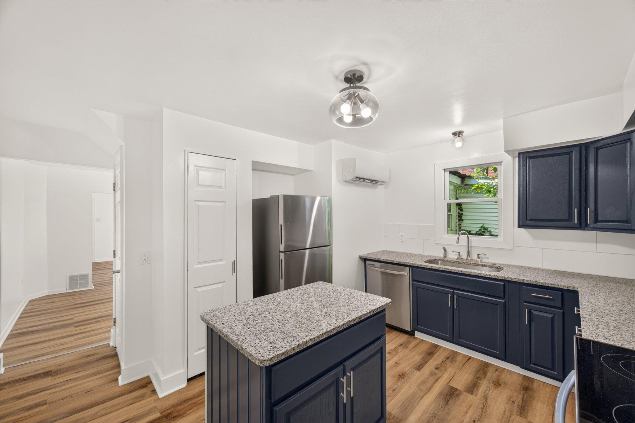 MARTINSBURG - Residential