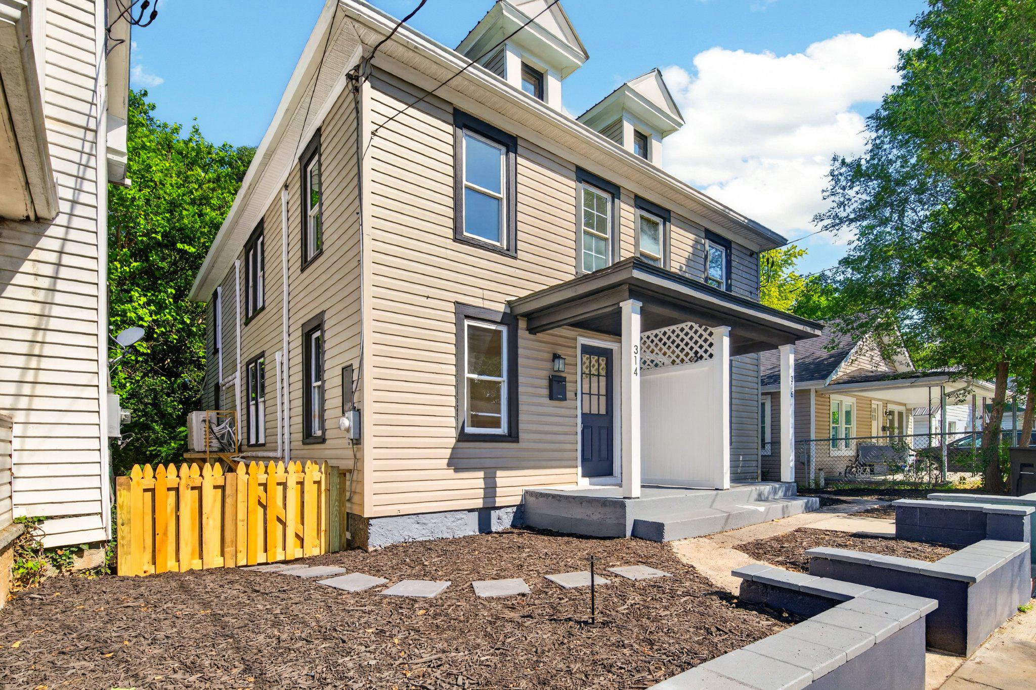 MARTINSBURG - Residential