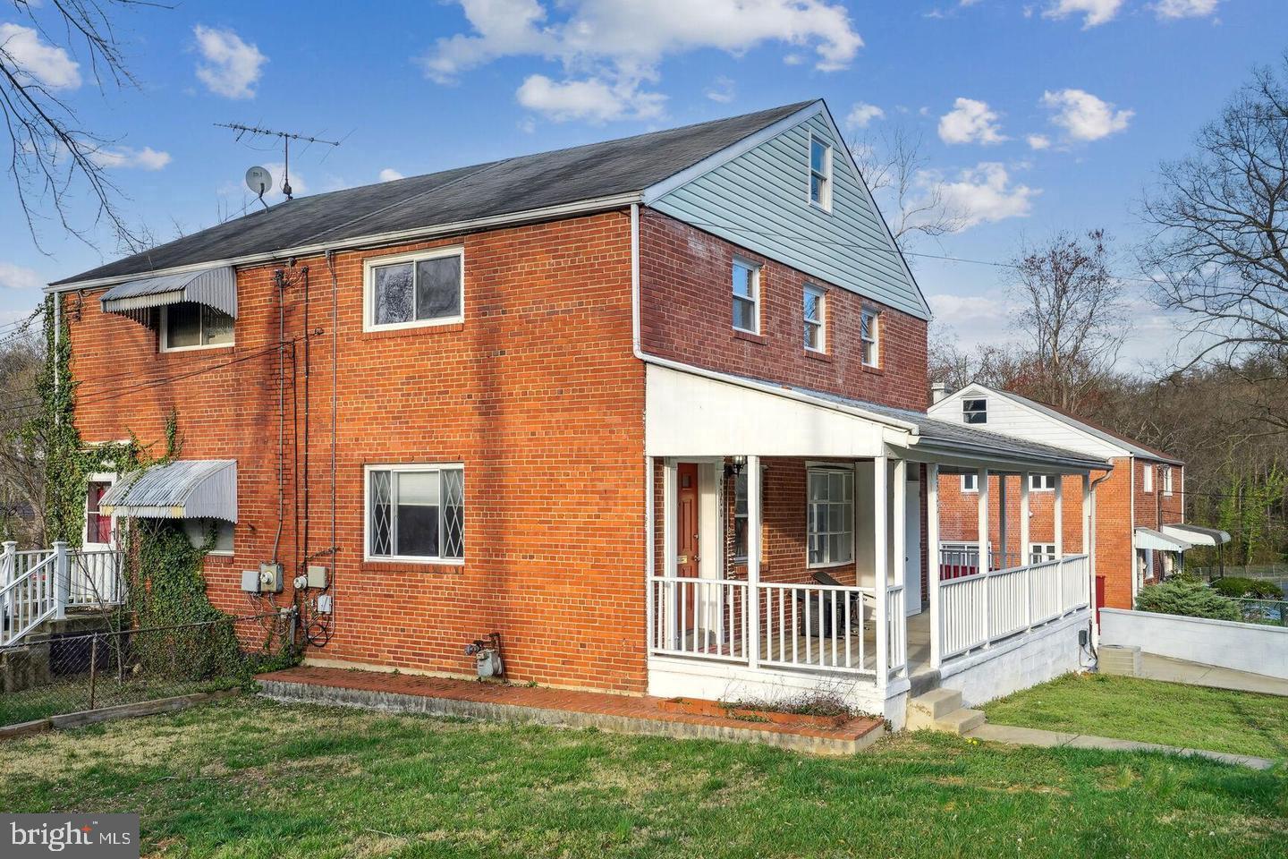 TEMPLETON KNOLLS - Residential