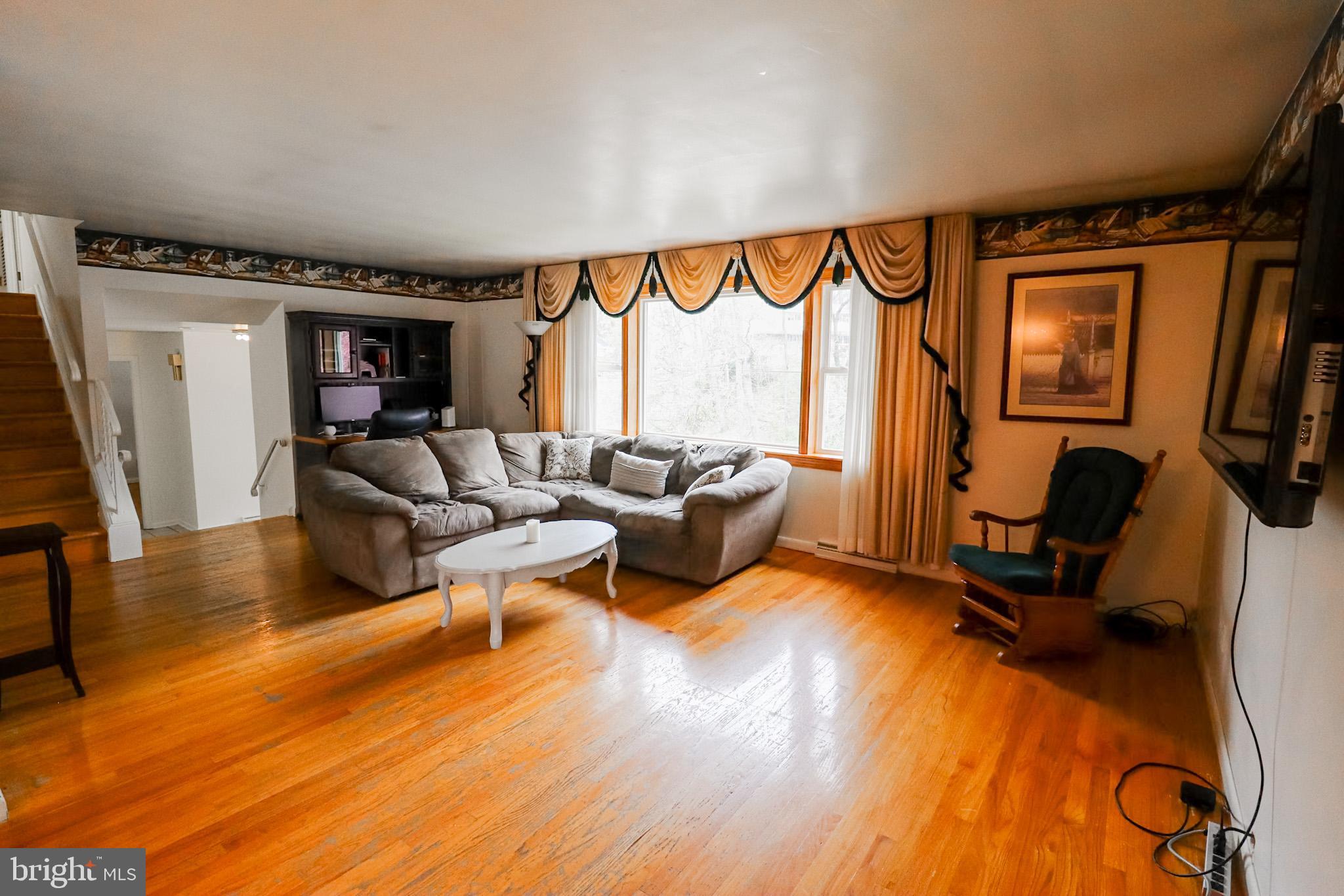HAINES ACRES - Residential