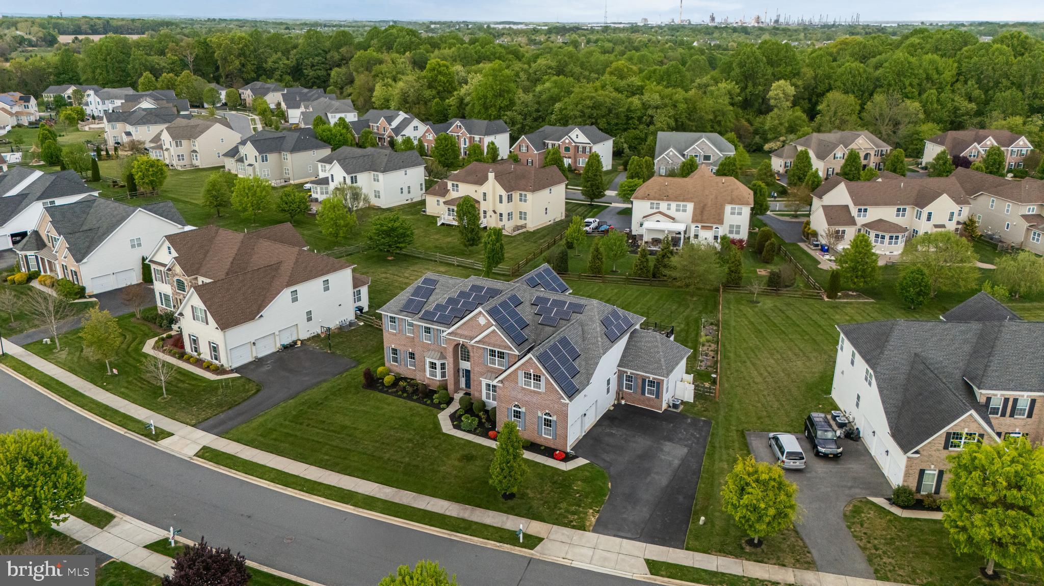 RED LION CHASE - Residential
