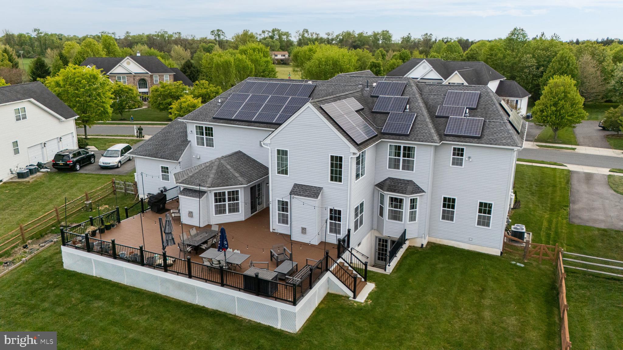 RED LION CHASE - Residential