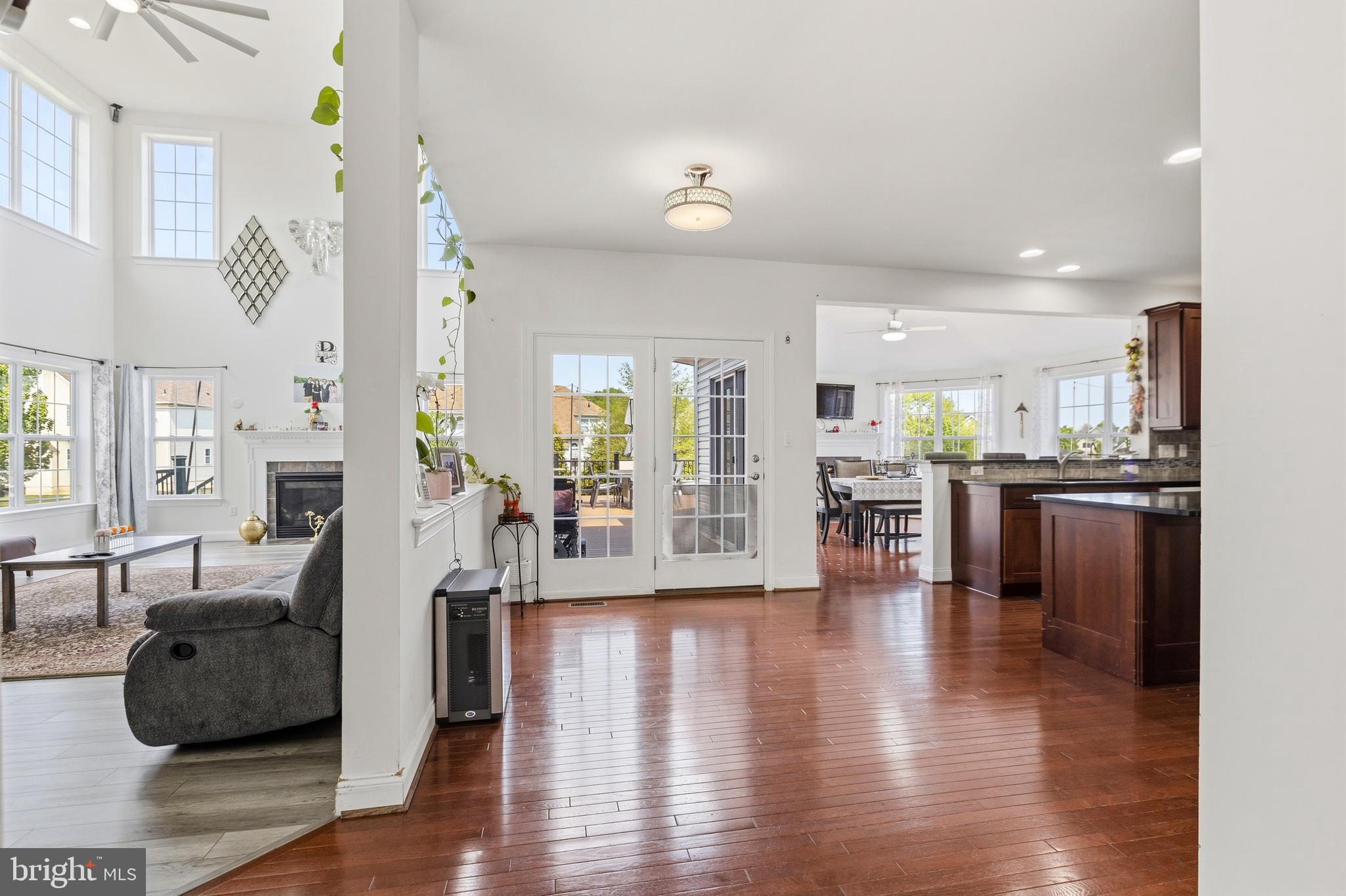RED LION CHASE - Residential
