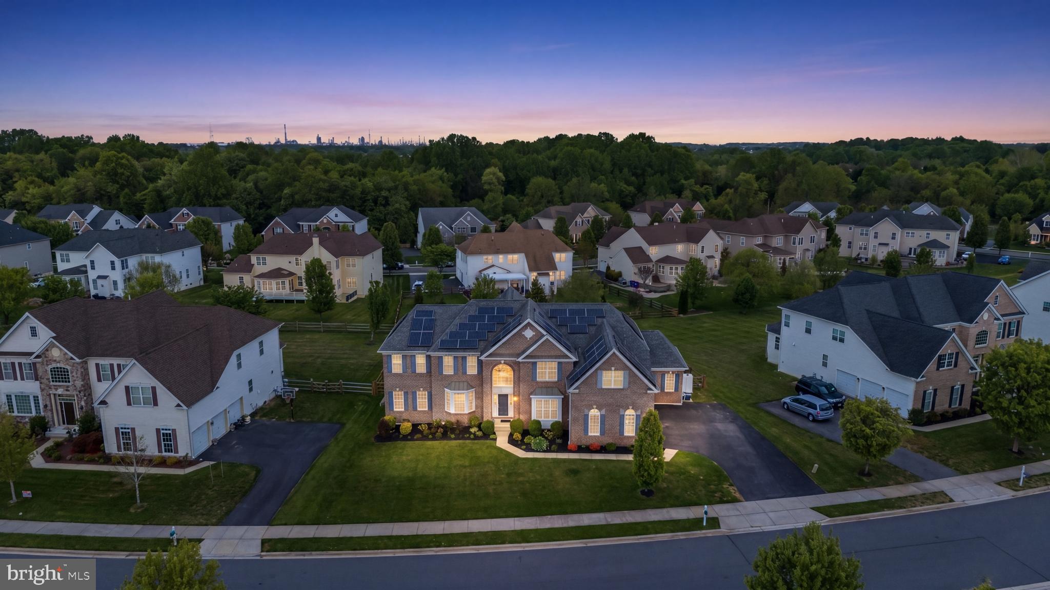 RED LION CHASE - Residential