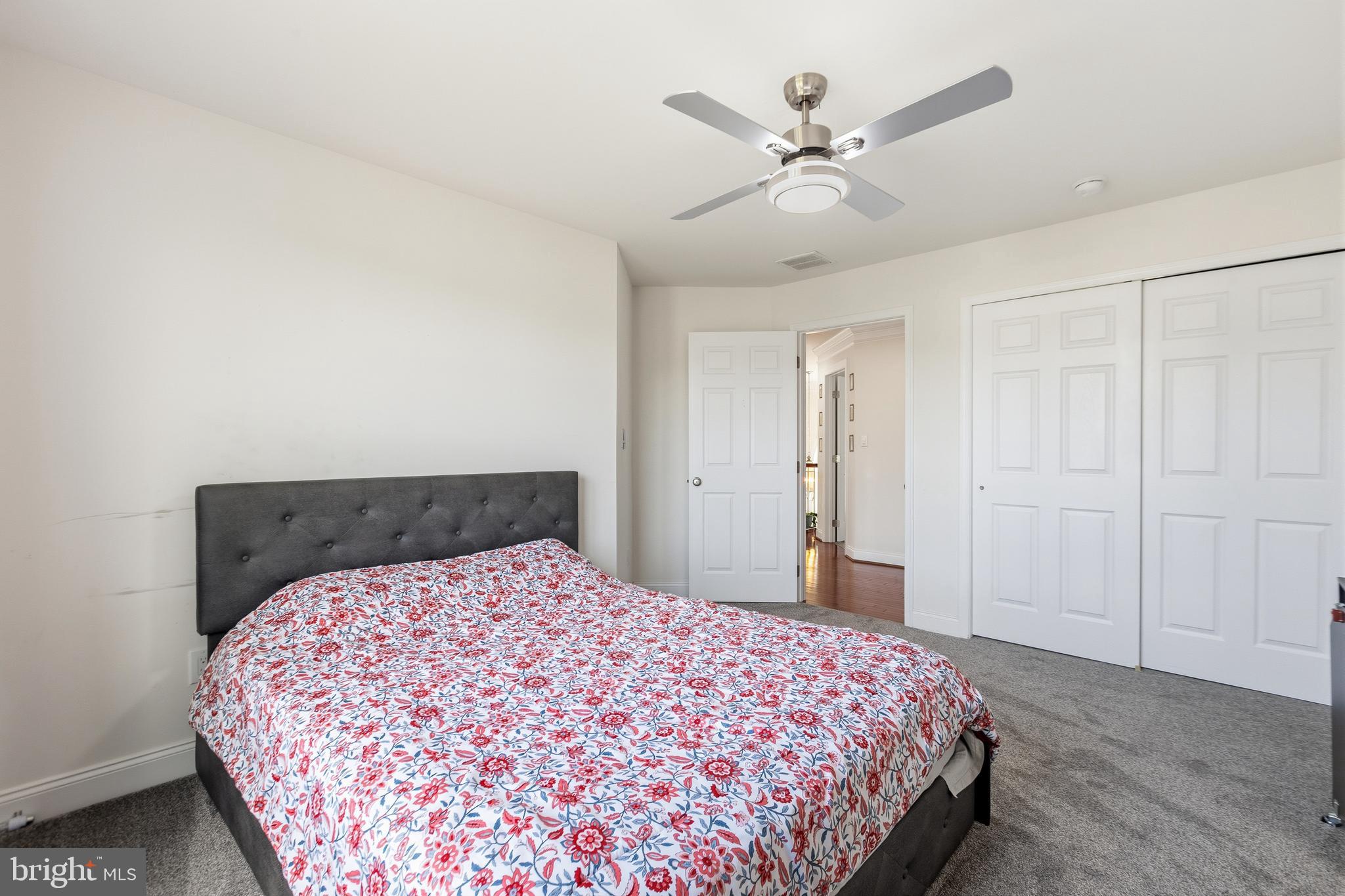 RED LION CHASE - Residential