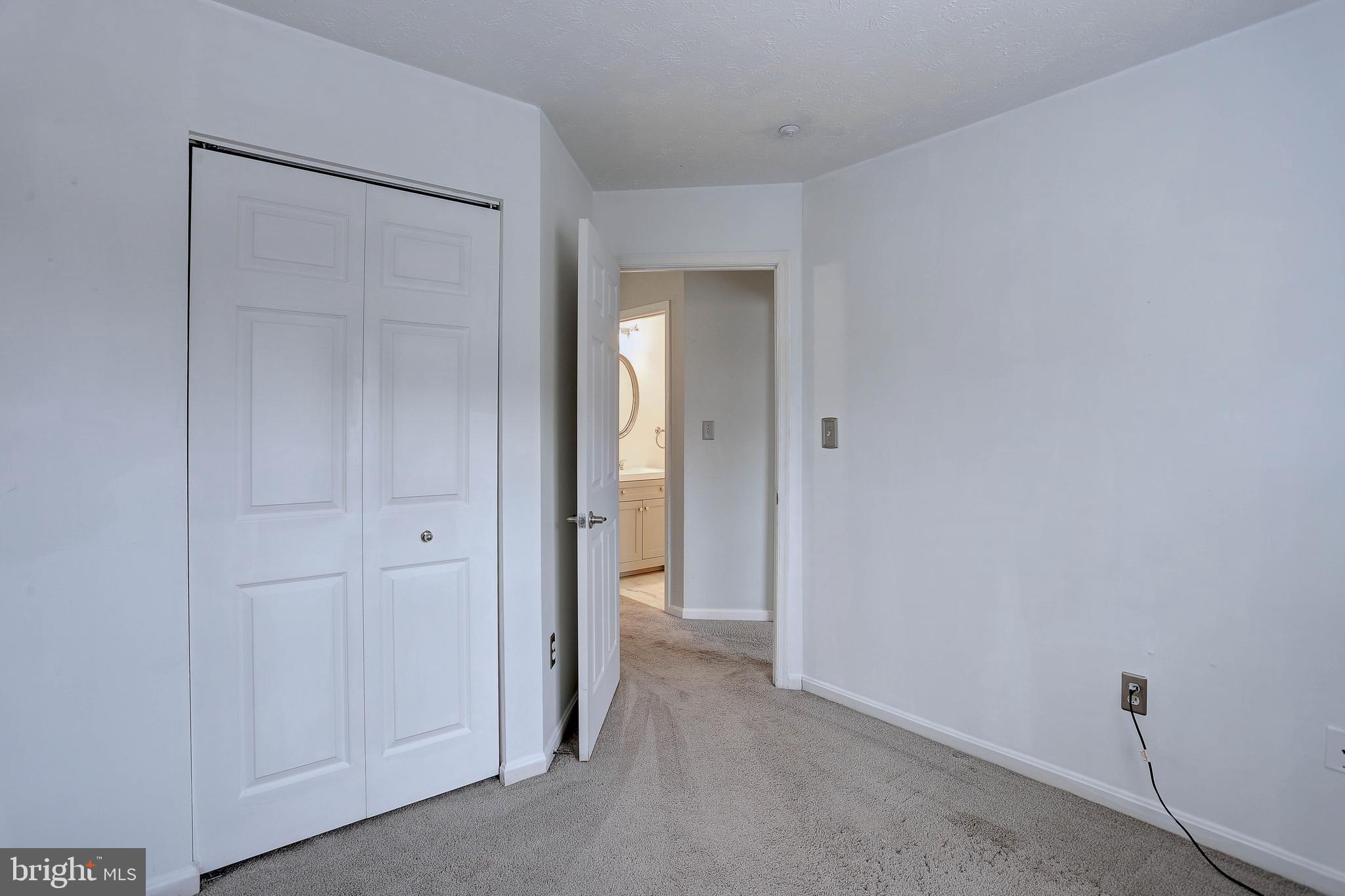 ASPEN PARK - Residential Lease