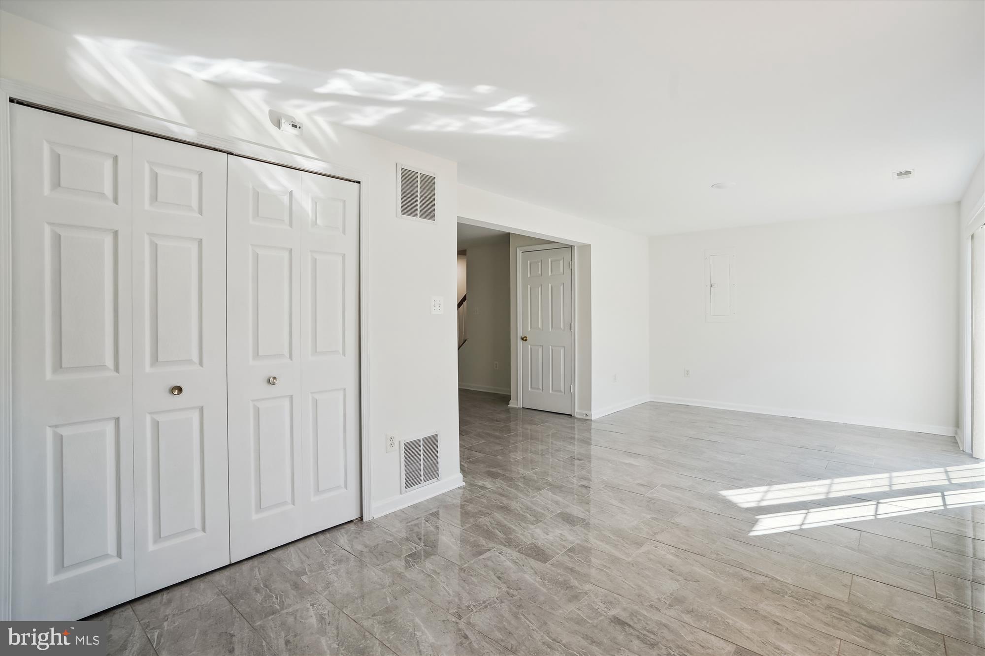 ROSEBERRY - Residential Lease