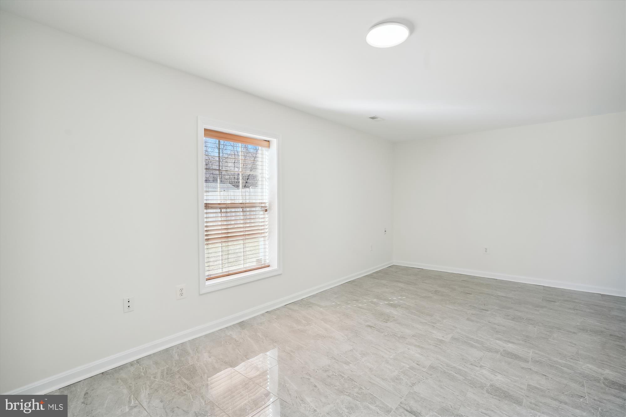 ROSEBERRY - Residential Lease