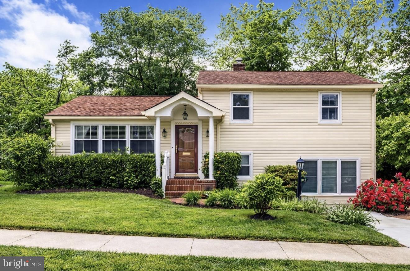 DULANEY VILLAGE - Residential