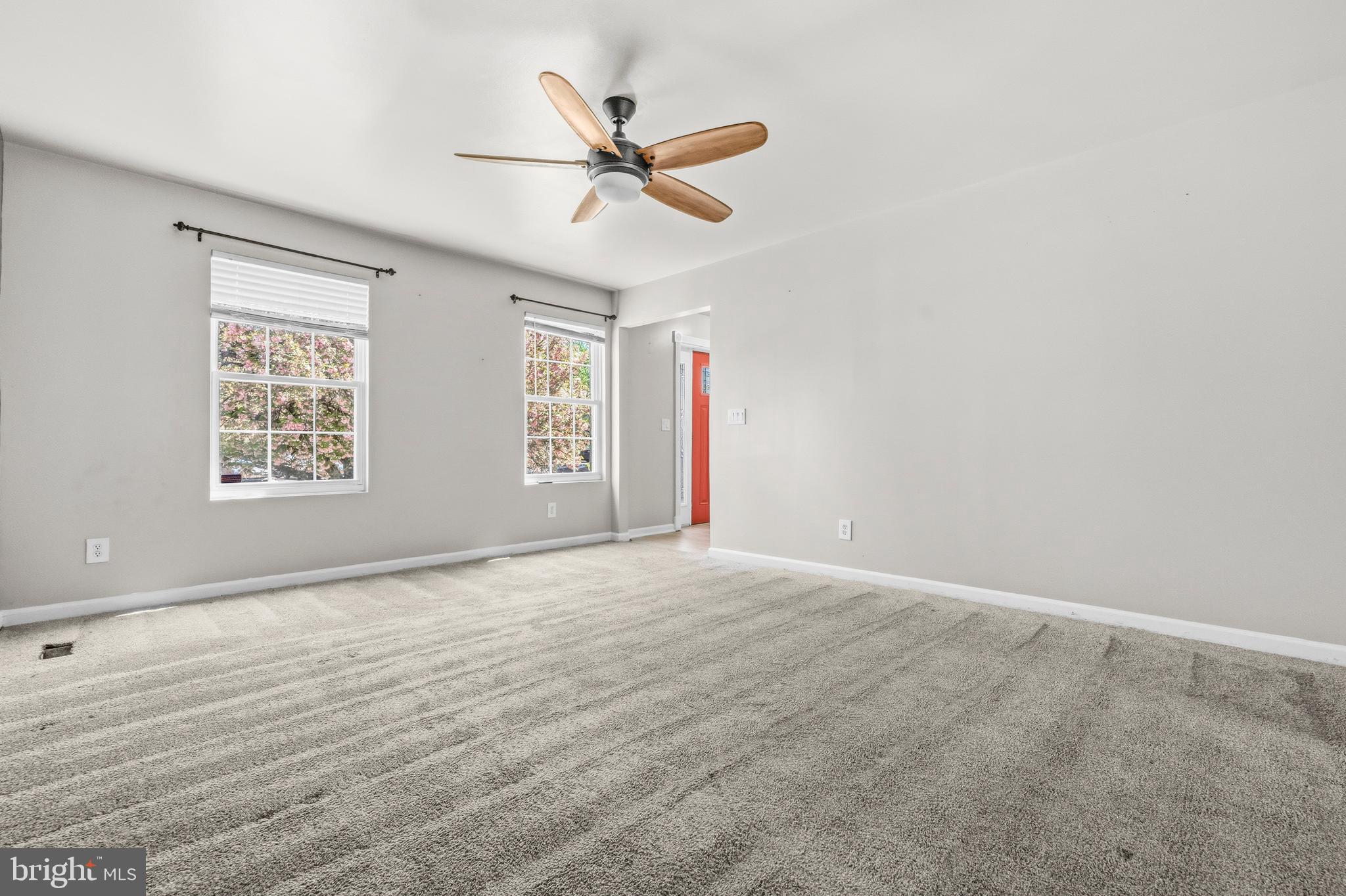 STONEGATE - Residential