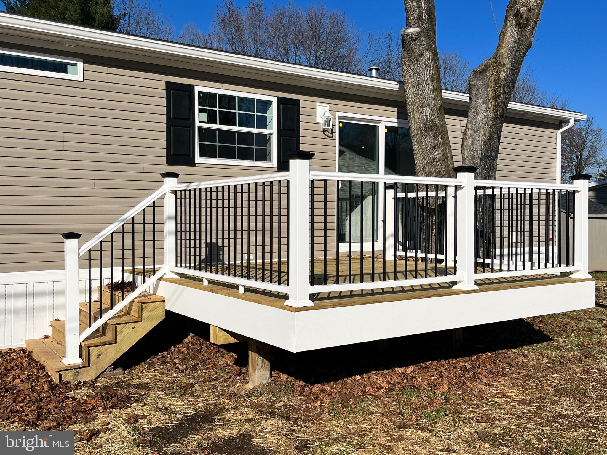 RIDGEVIEW - Residential