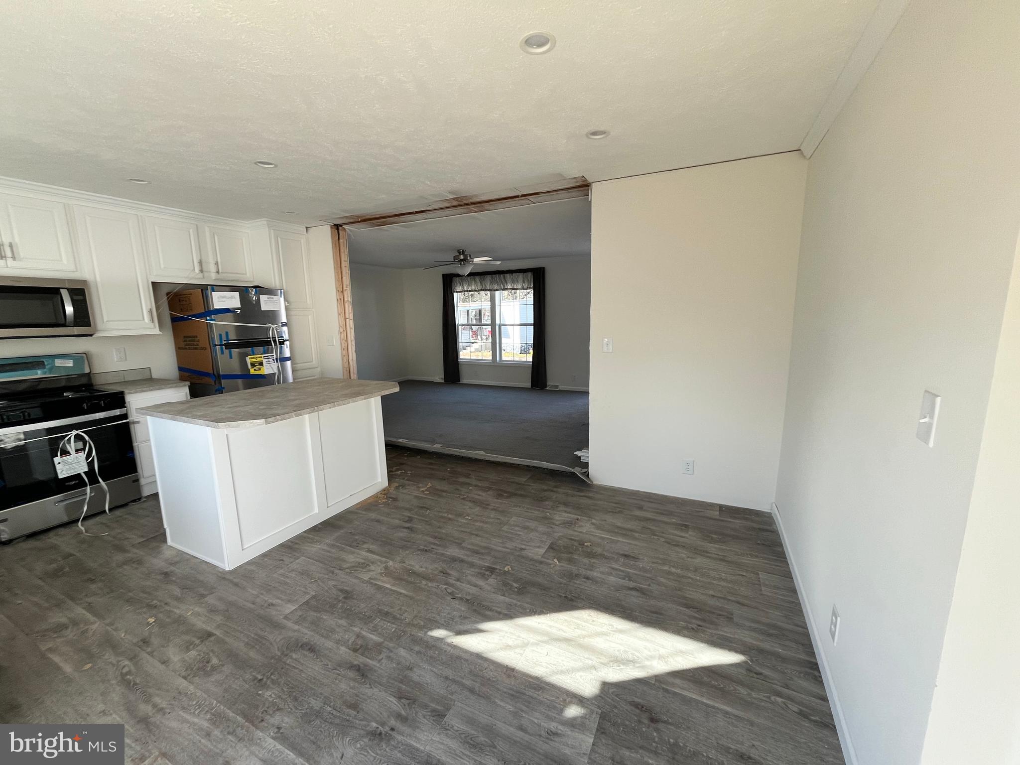 RIDGEVIEW - Residential