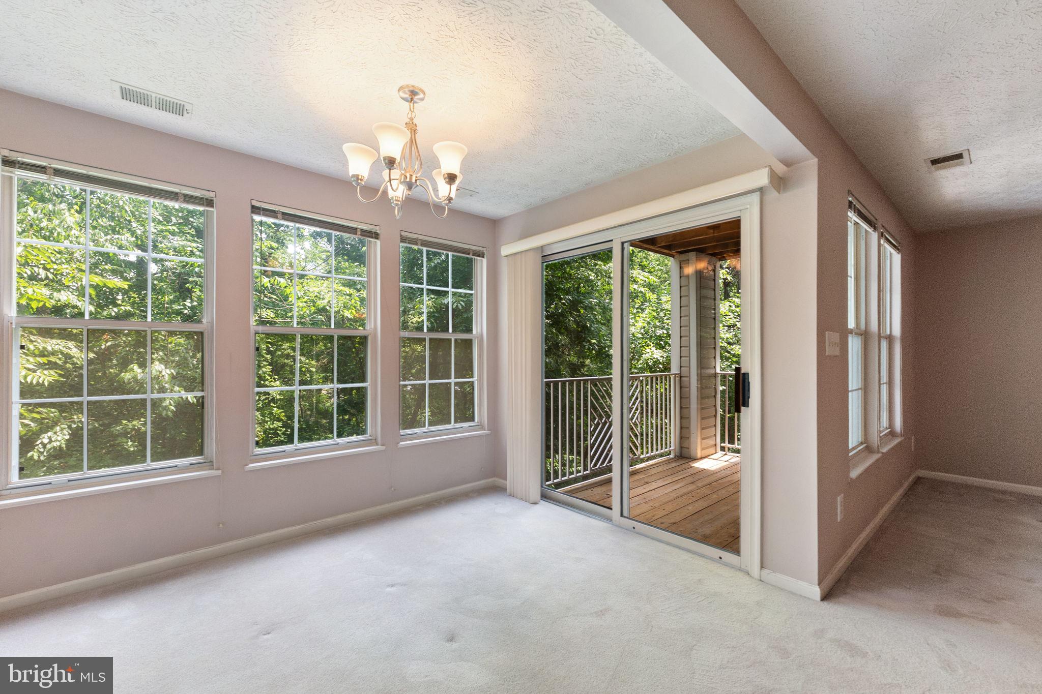CHESTNUT GABLE - Residential