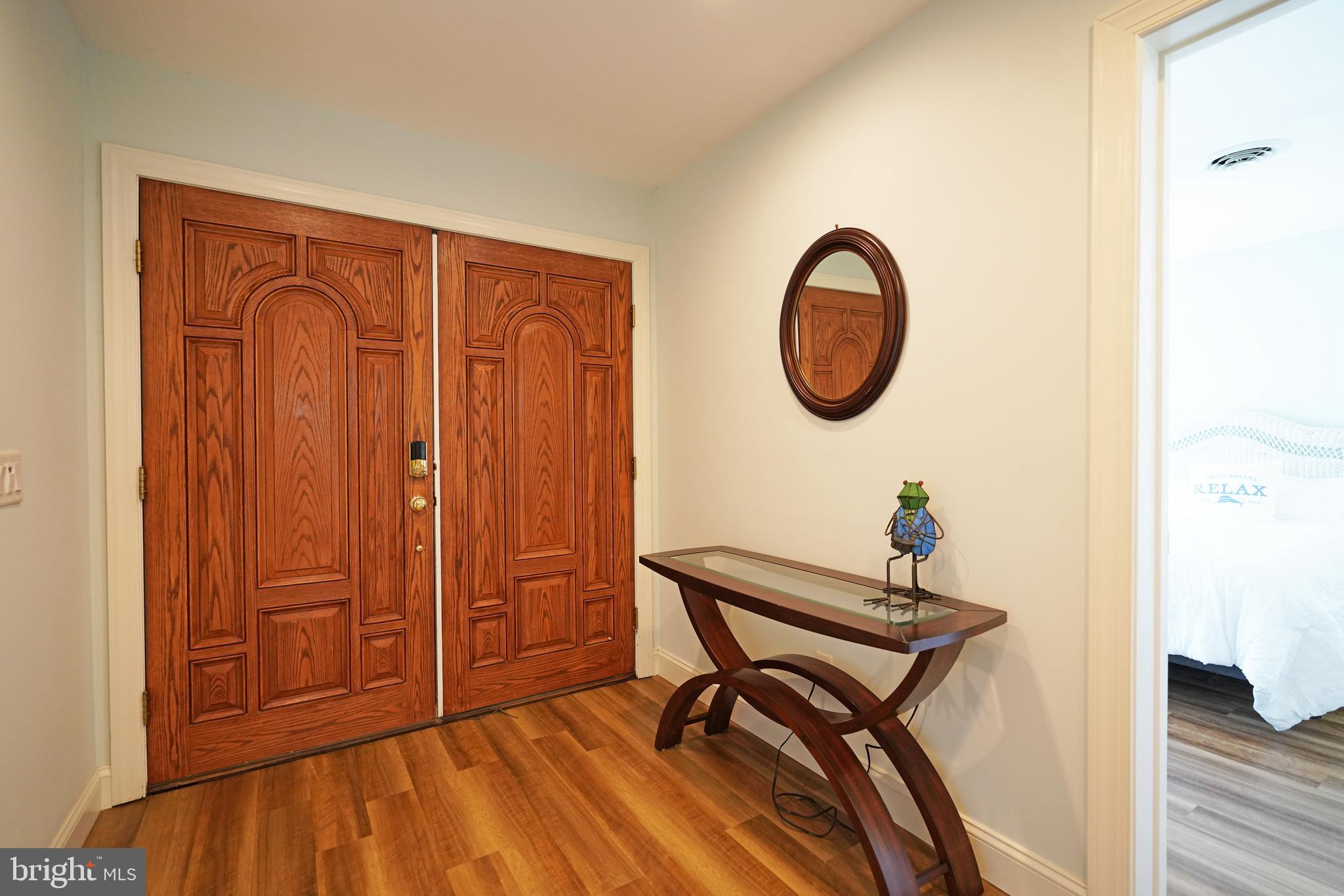CAPE SHORES - Residential
