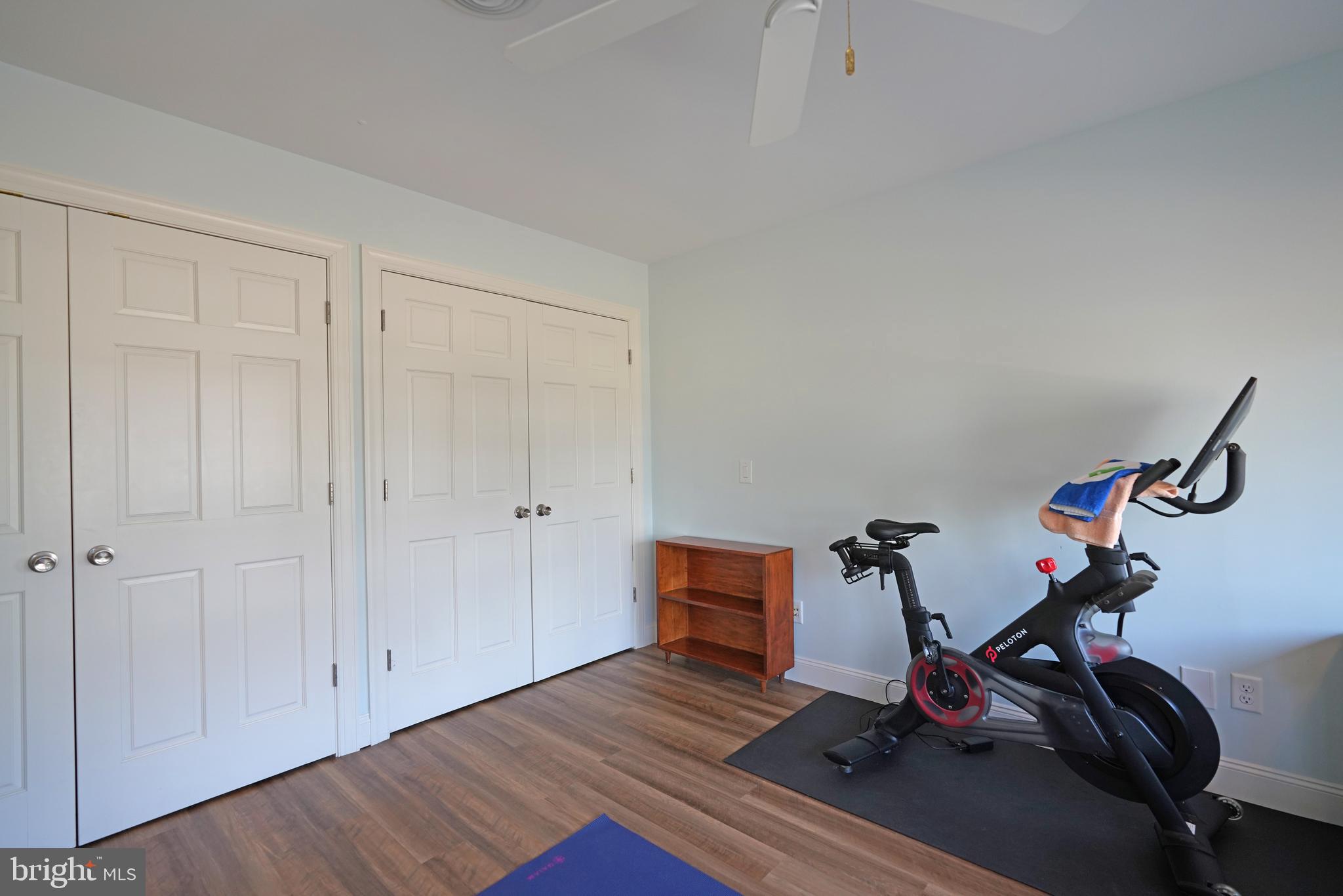 CAPE SHORES - Residential