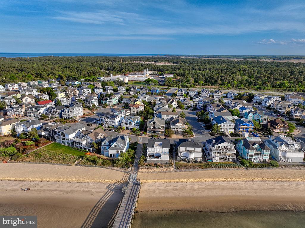 CAPE SHORES - Residential
