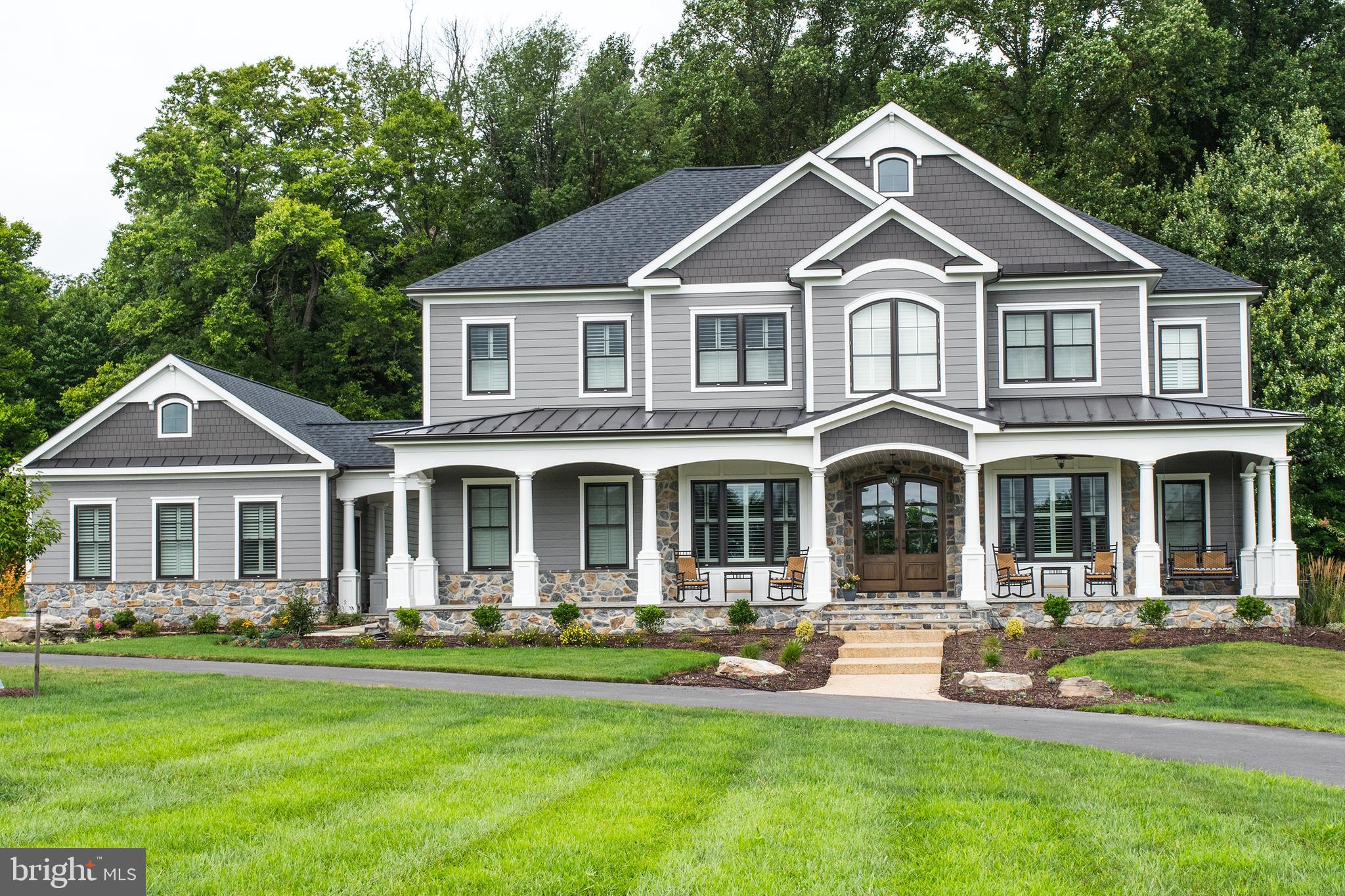 FULTON HILL - Residential