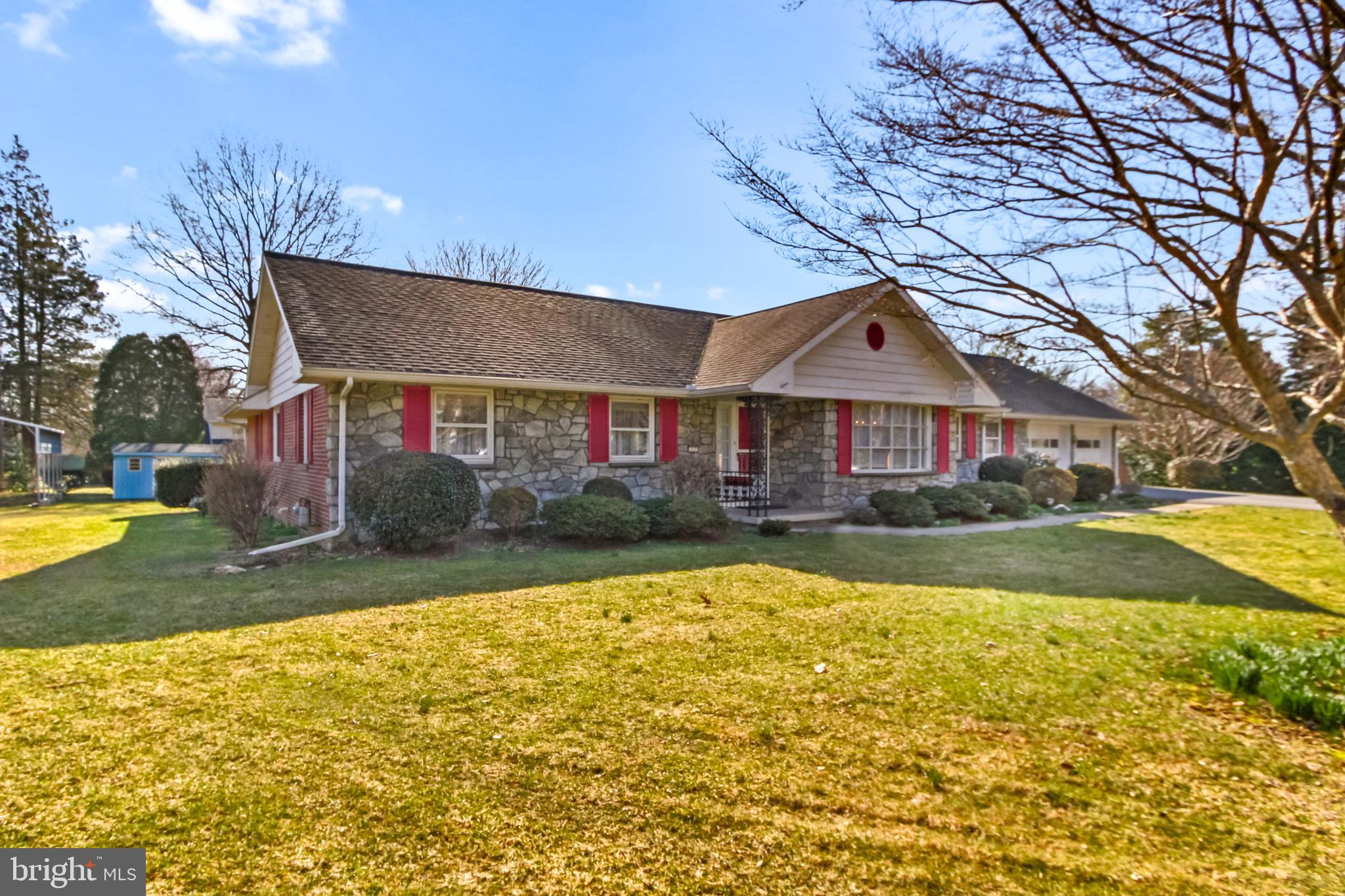 EAST HEMPFIELD TWP - Residential