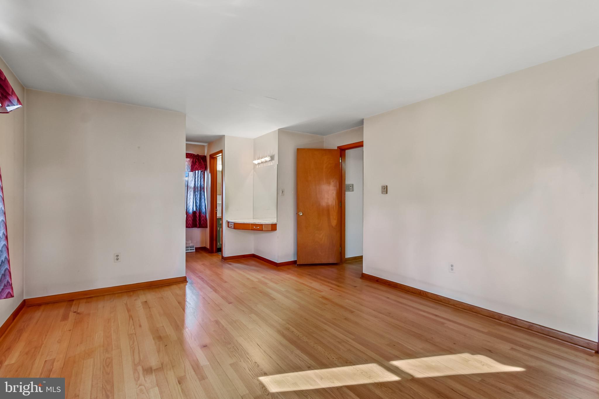 EAST HEMPFIELD TWP - Residential