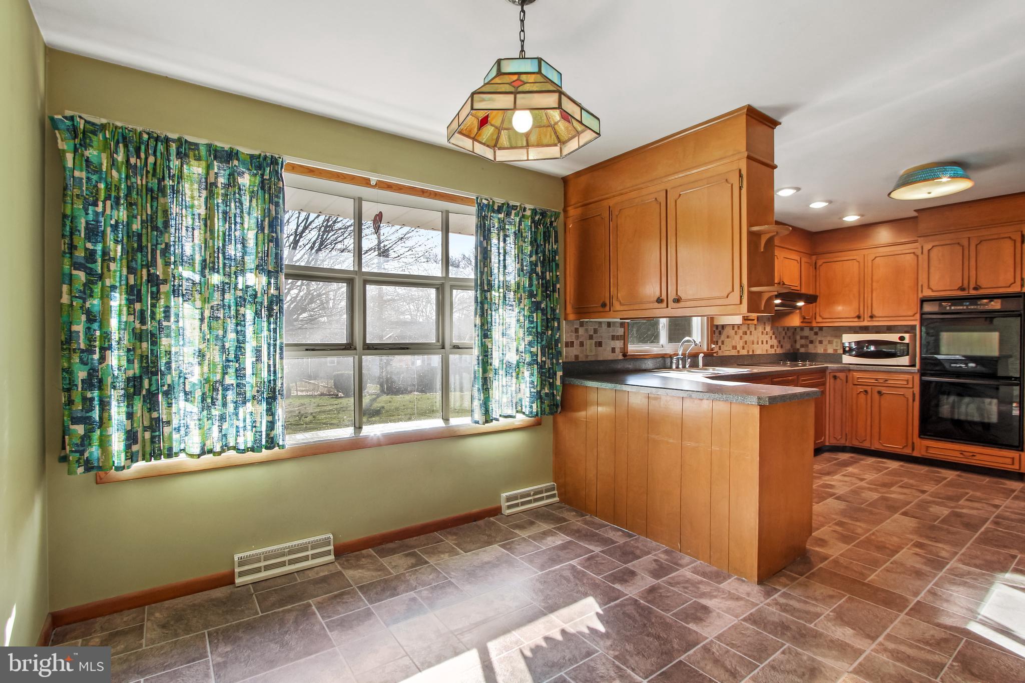 EAST HEMPFIELD TWP - Residential