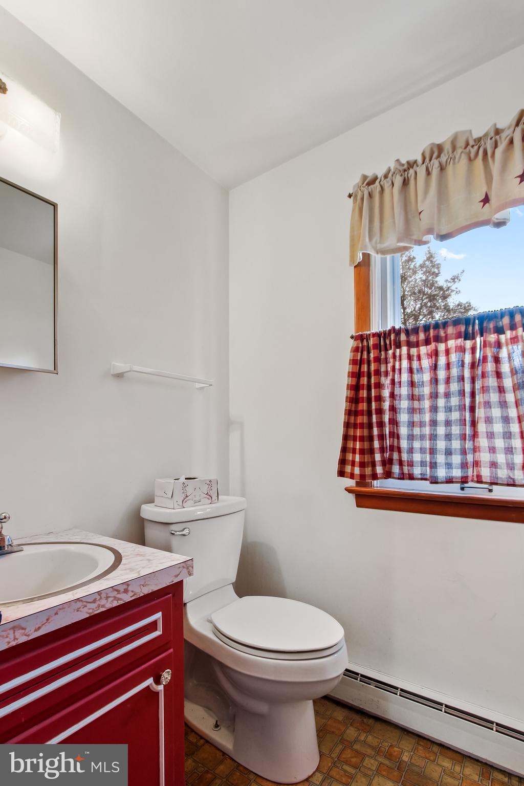 EAST HEMPFIELD TWP - Residential