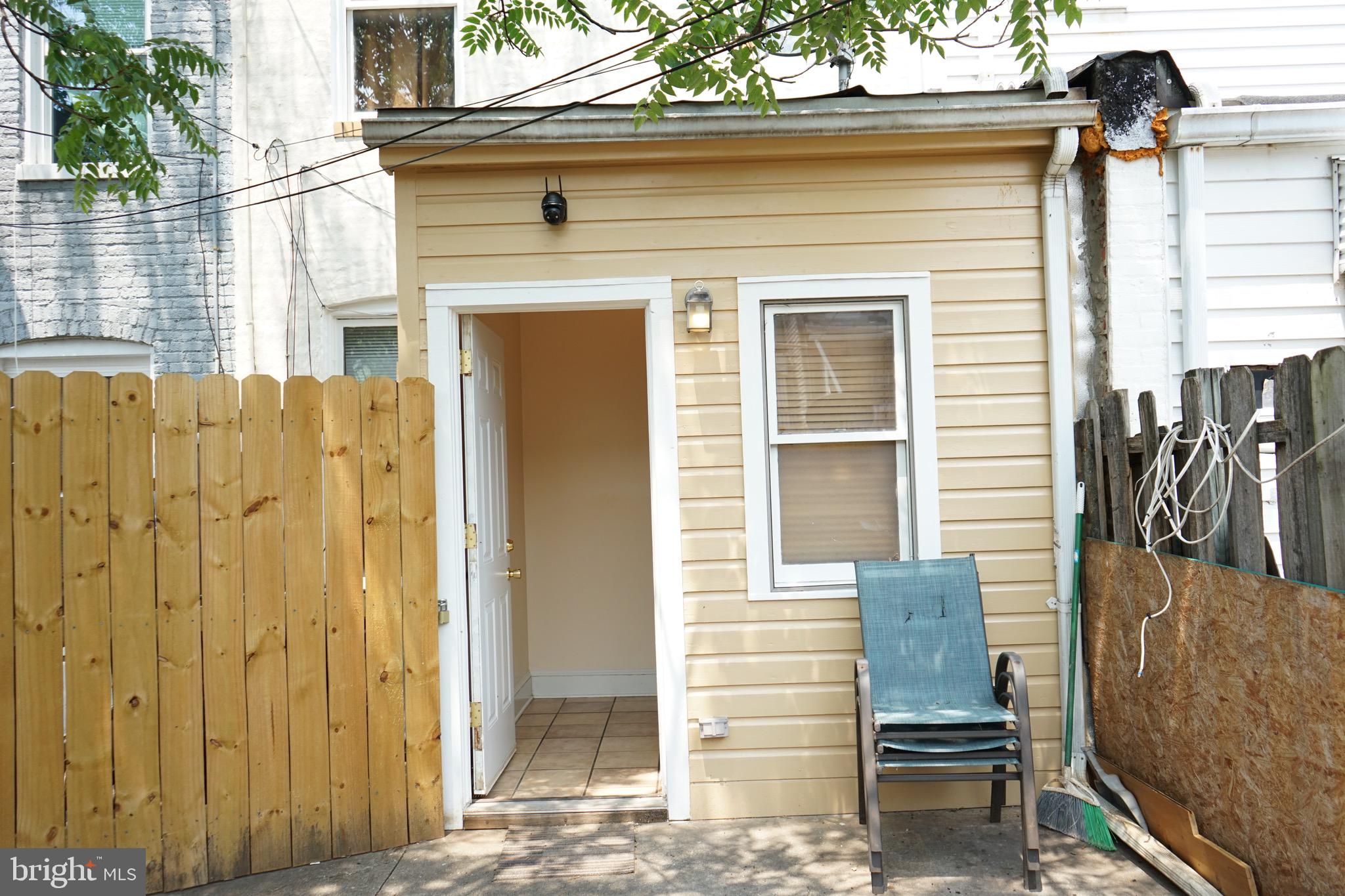HIGHLANDTOWN - Residential