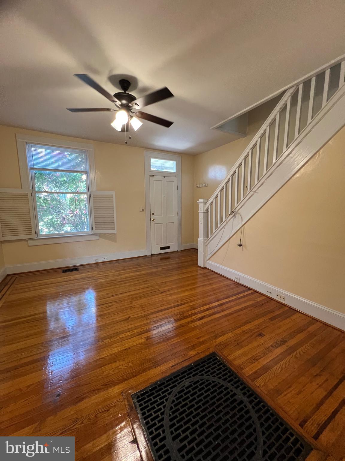 HIGHLANDTOWN - Residential