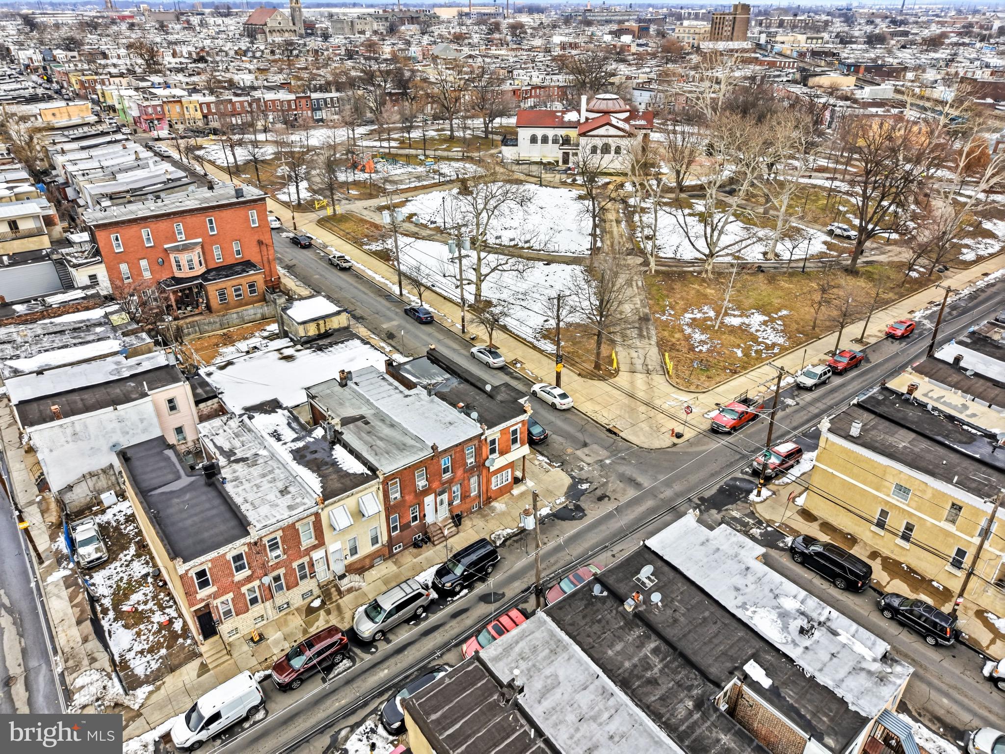 KENSINGTON - Residential