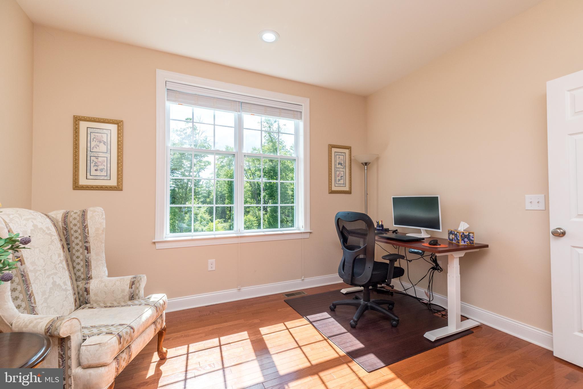 WARRINGTON GLEN - Residential