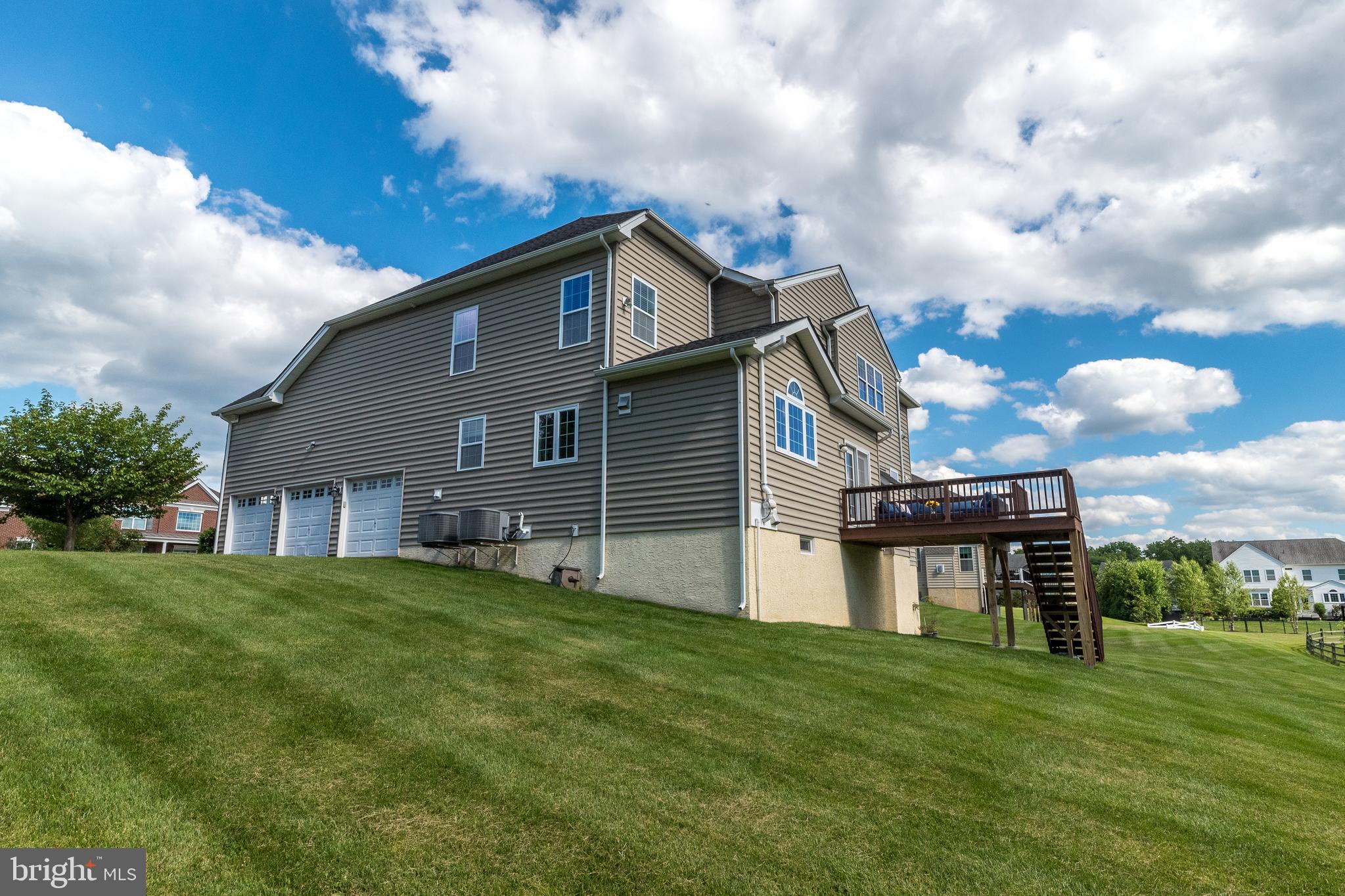 WARRINGTON GLEN - Residential