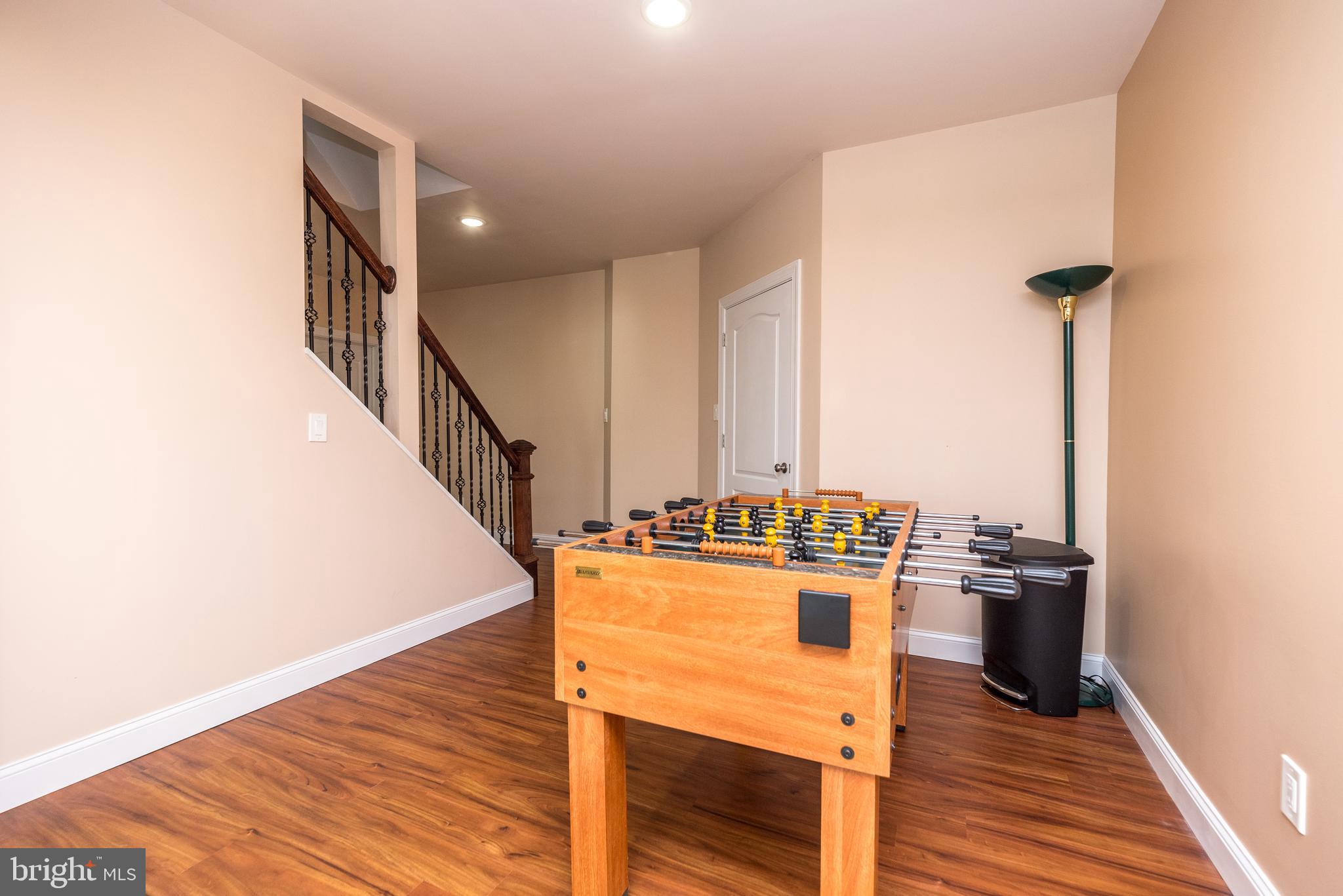 WARRINGTON GLEN - Residential