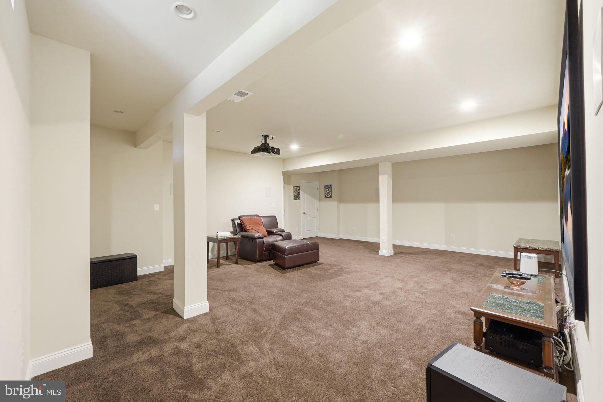 DOMINION VALLEY COUNTRY CLUB - Residential