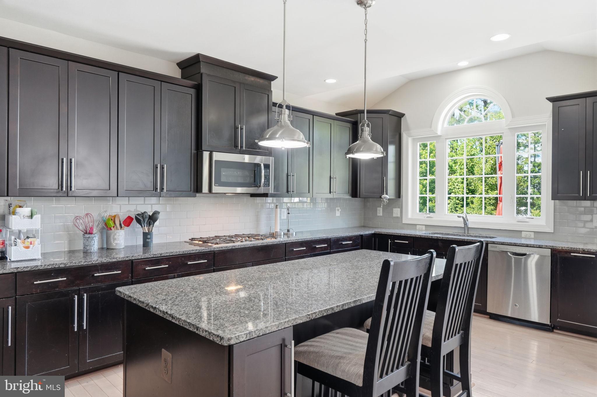 DOMINION VALLEY COUNTRY CLUB - Residential