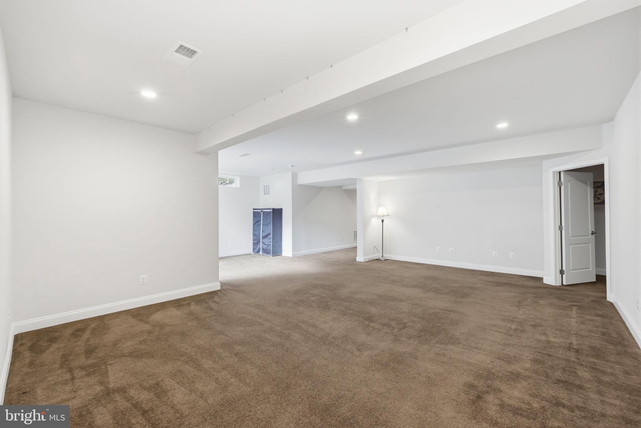 DOMINION VALLEY COUNTRY CLUB - Residential