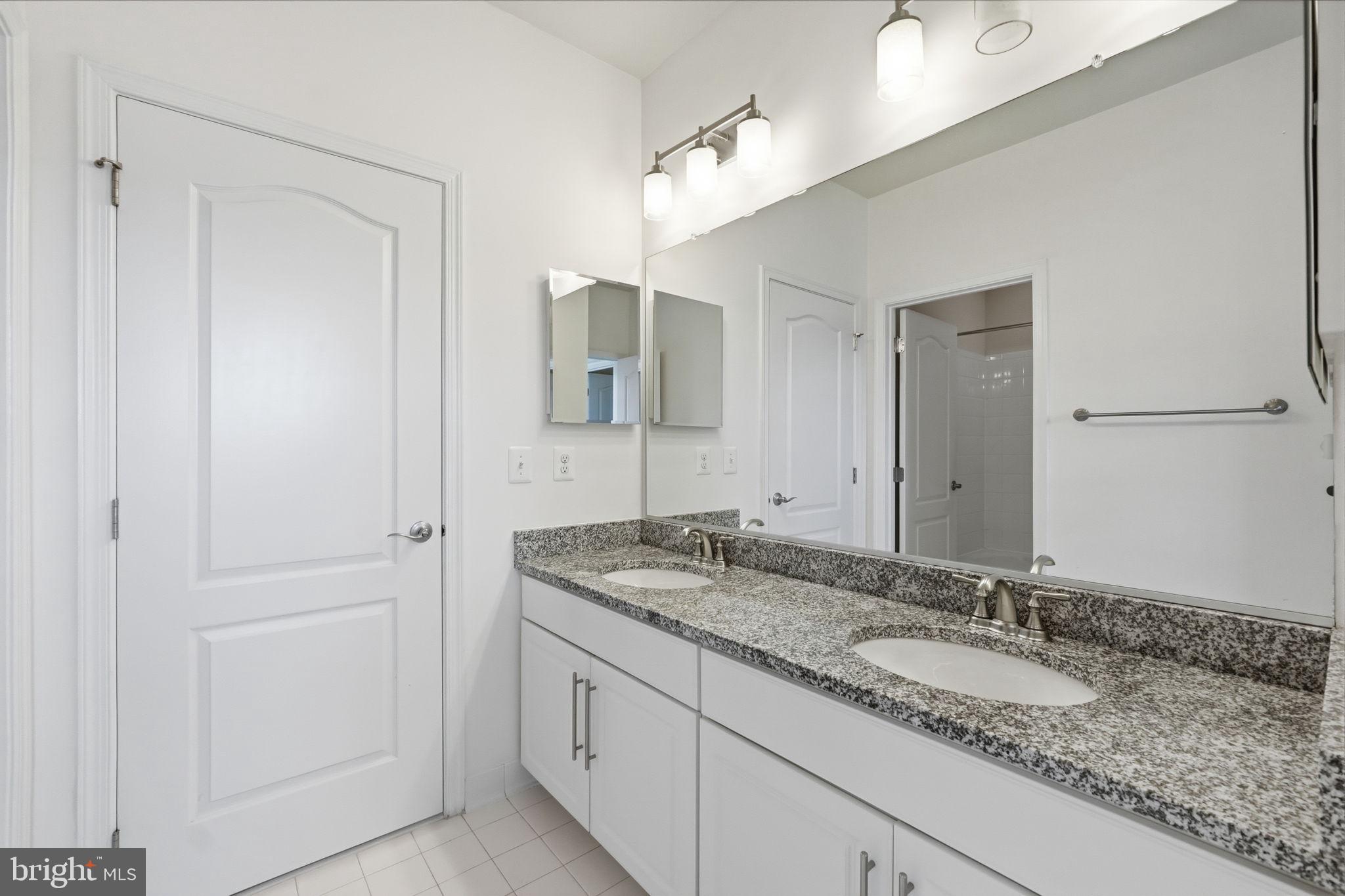 DOMINION VALLEY COUNTRY CLUB - Residential