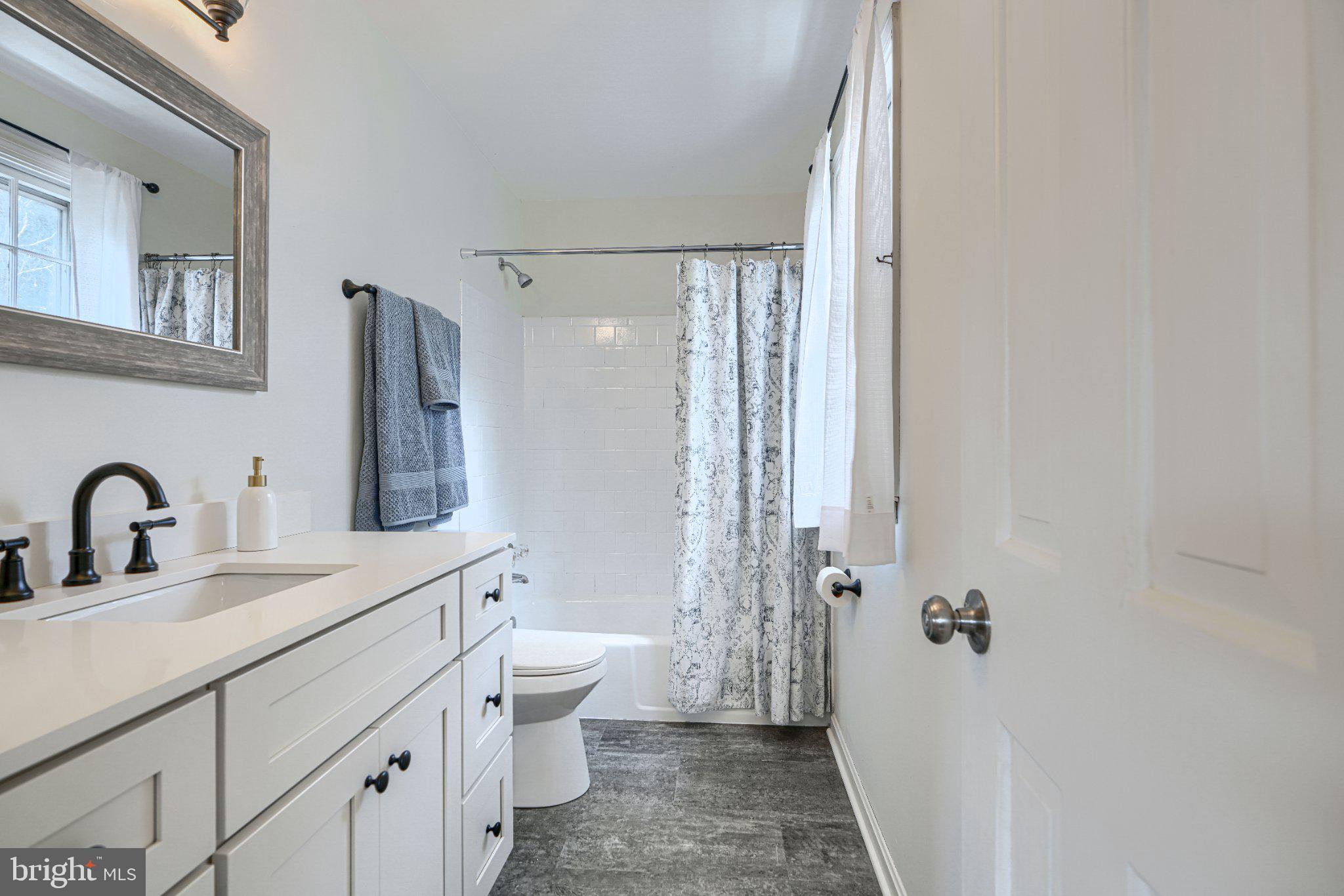 SPRINGDALE - Residential