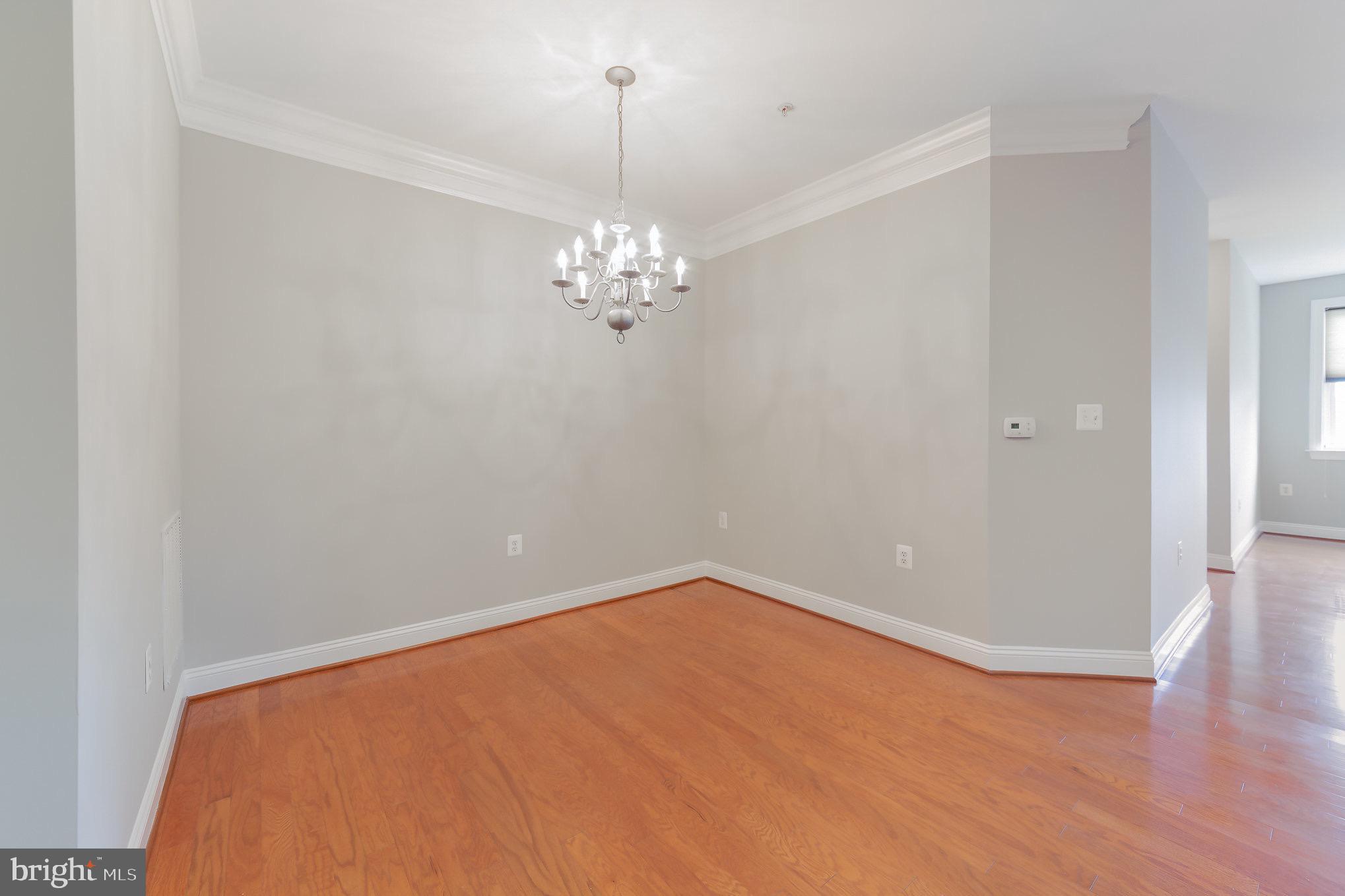 MACPHAIL WOODS - Residential