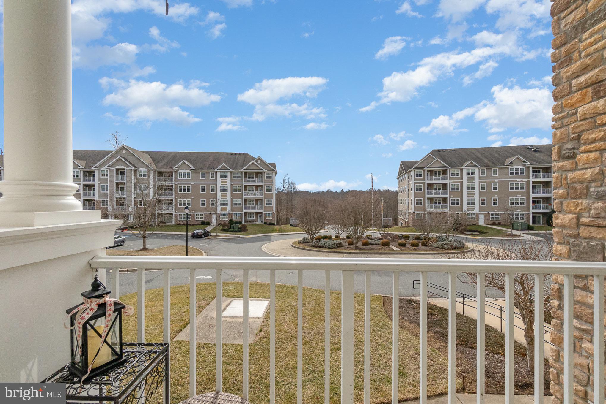 MACPHAIL WOODS - Residential