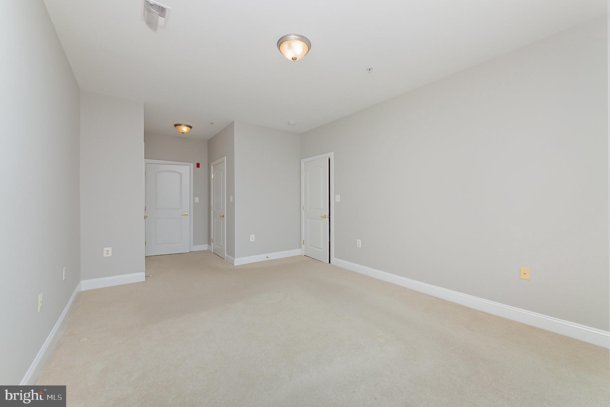 MACPHAIL WOODS - Residential