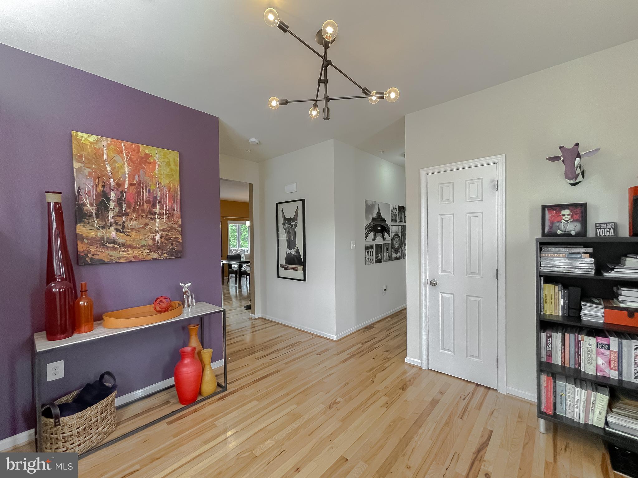 ELIZABETH HILLS - Residential