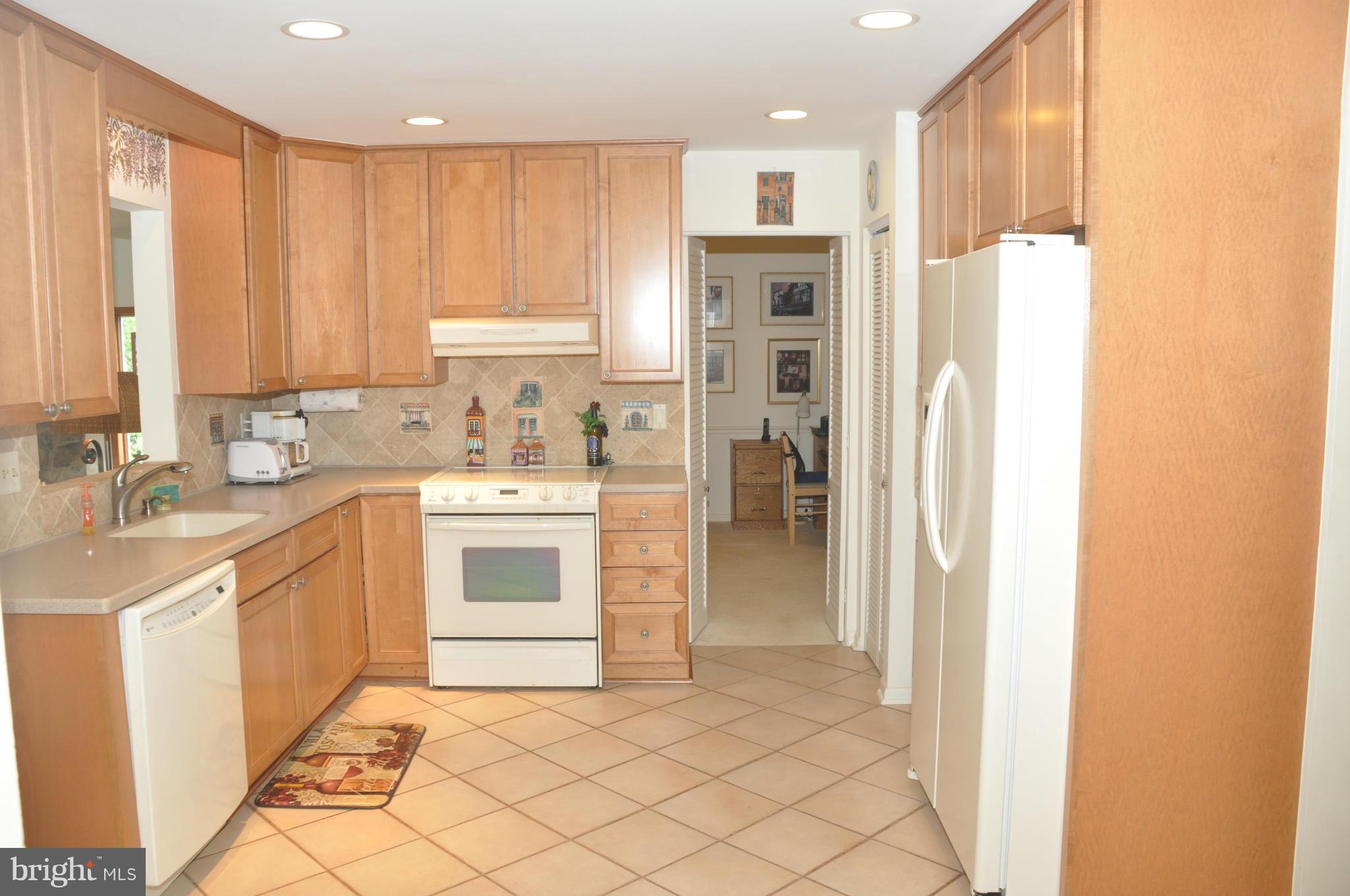 STONEGATE - Residential