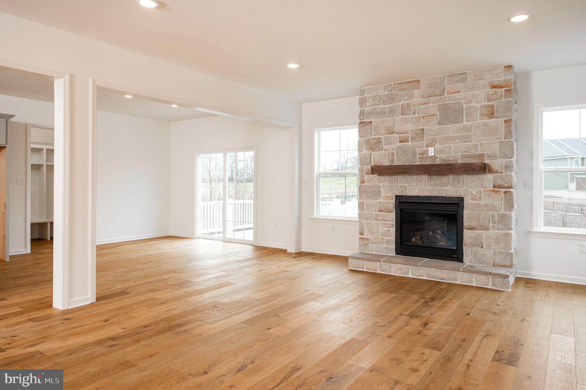 NISSLEY RUN - Residential
