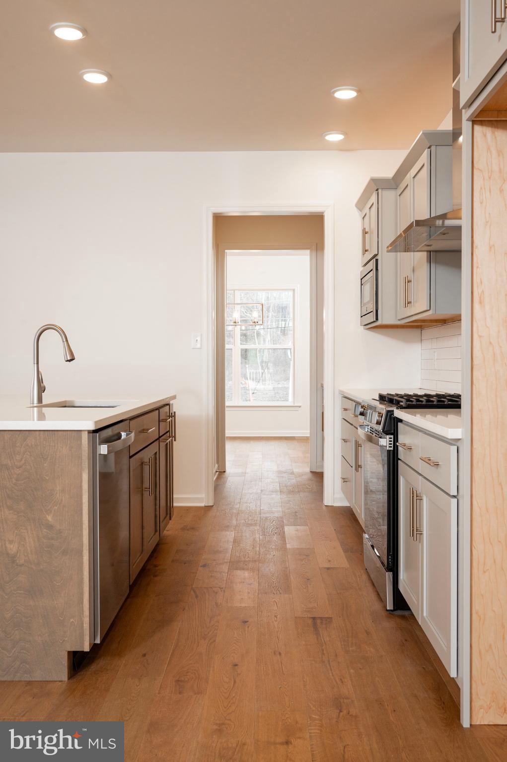 NISSLEY RUN - Residential